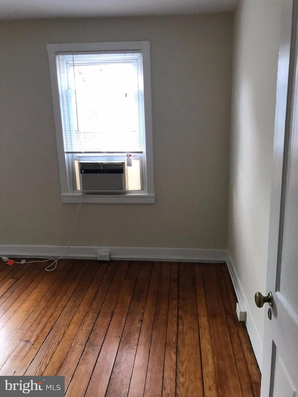 HISTORIC DISTRICT - Residential Lease