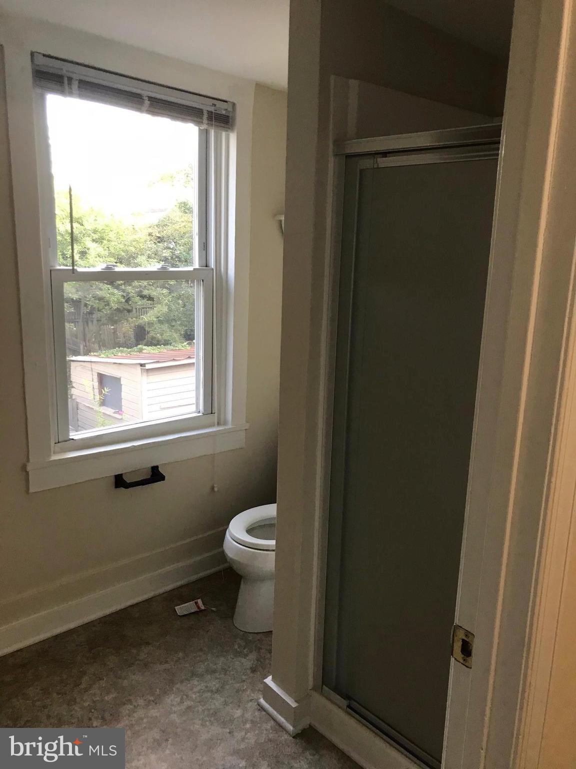 HISTORIC DISTRICT - Residential Lease