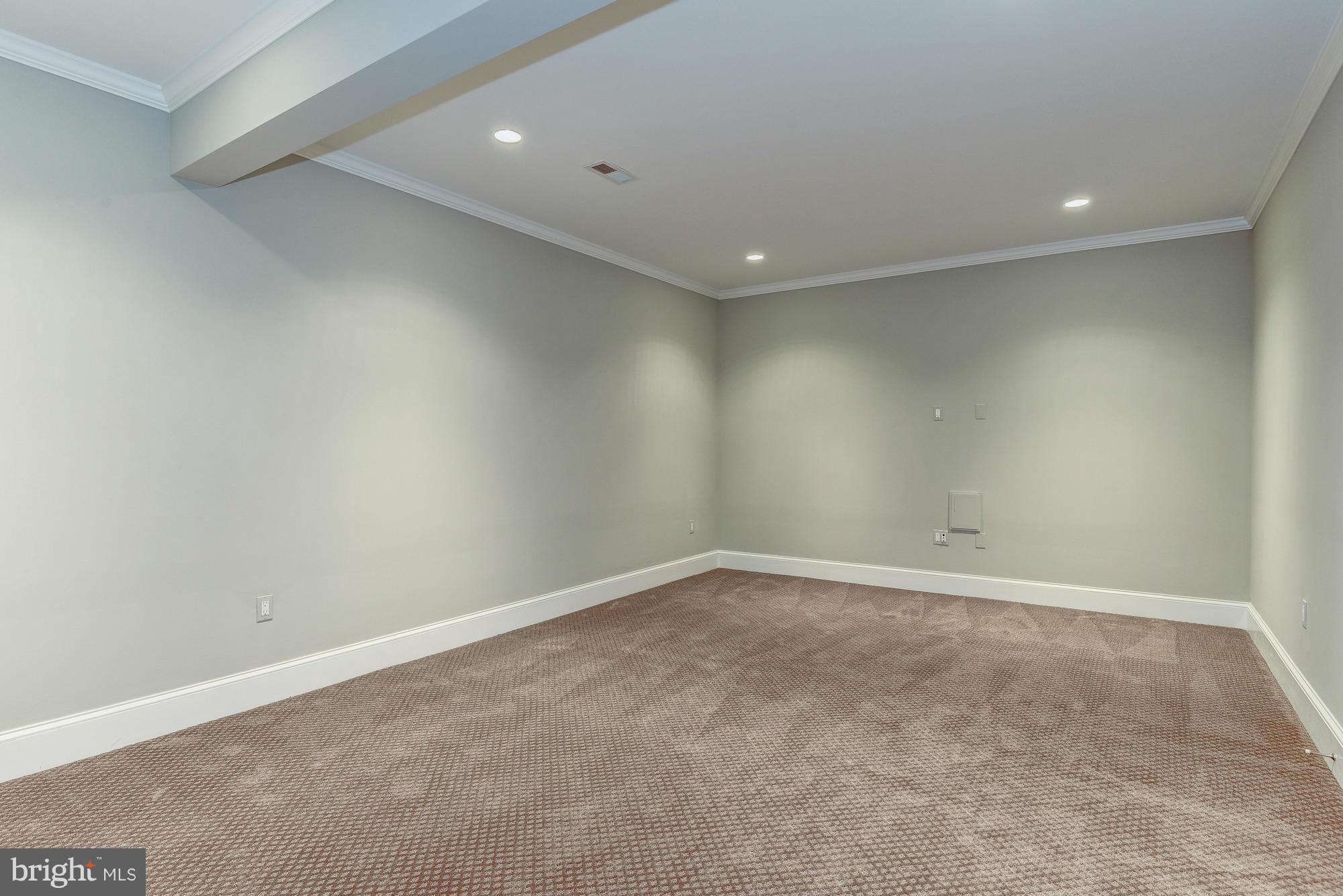 FRANKLIN FOREST - Residential