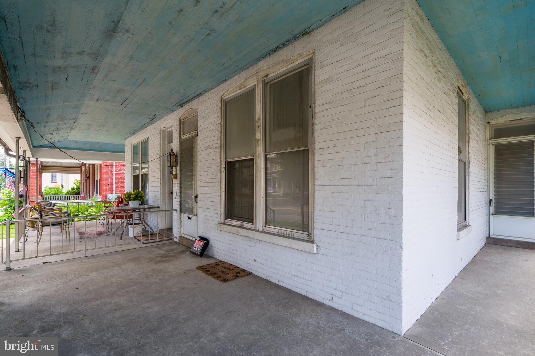 412 MAIN STREET