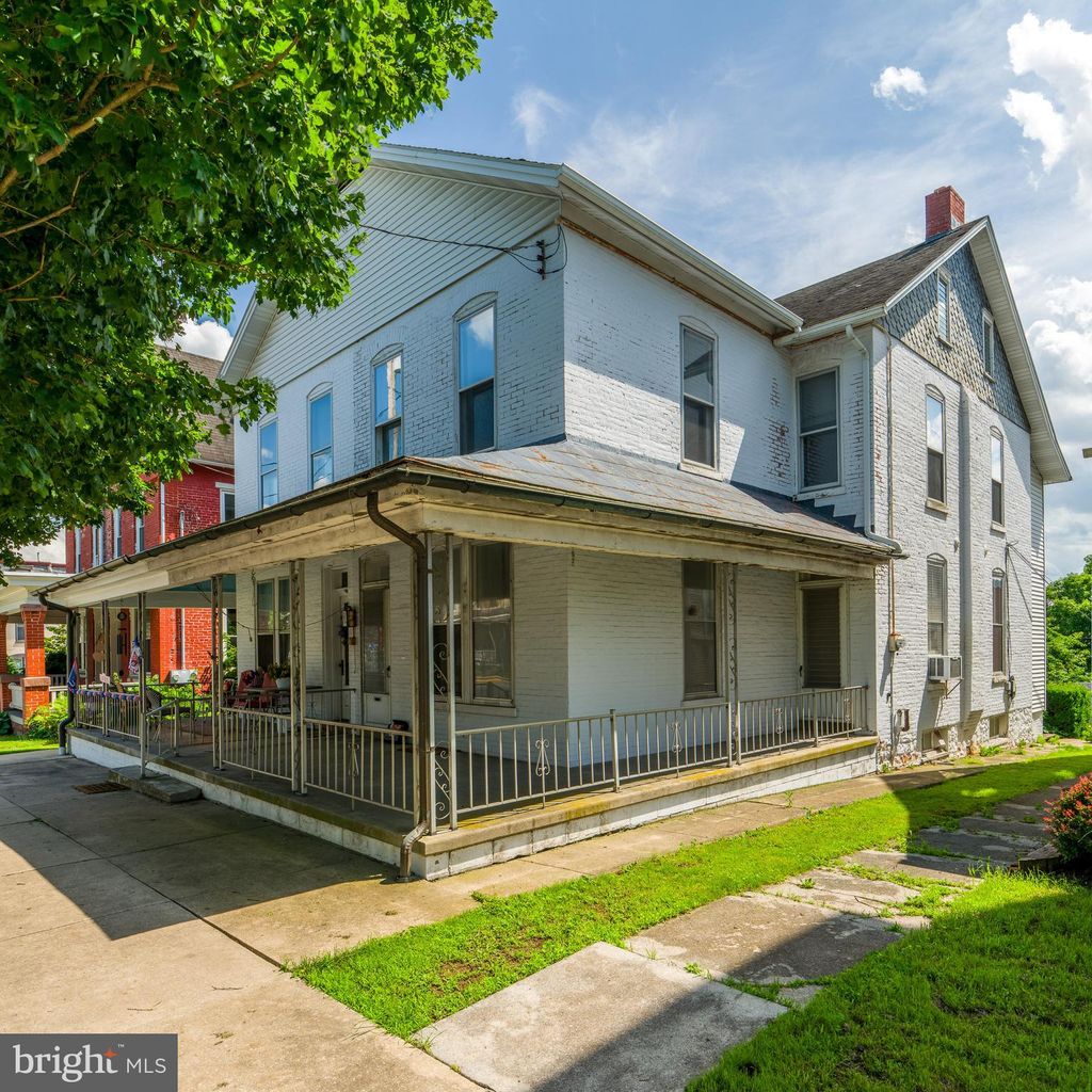 Photo of 412 Main Street, DENVER, PA 17517 (MLS # PALA2071840)