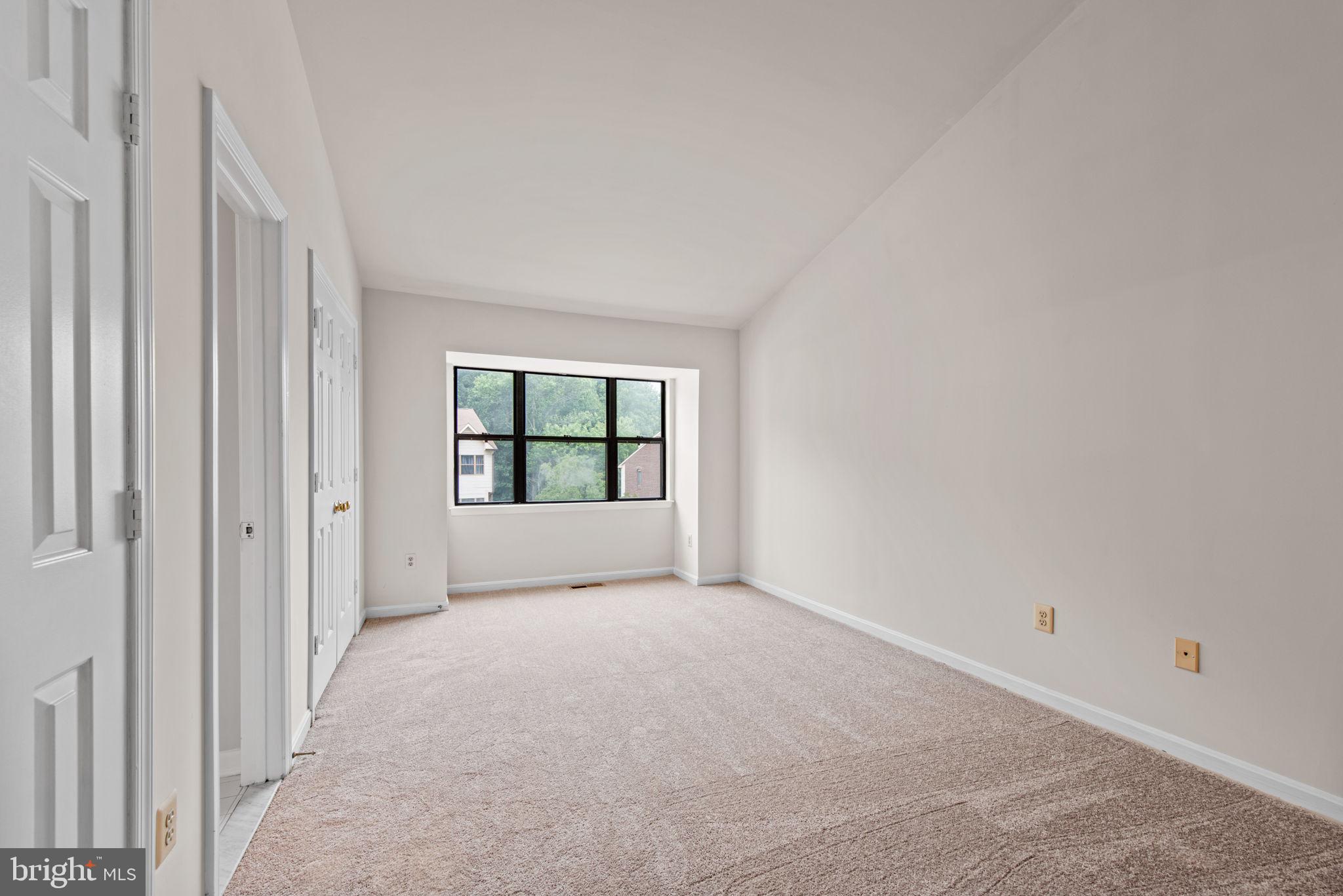 WESTBURY OAKS - Residential