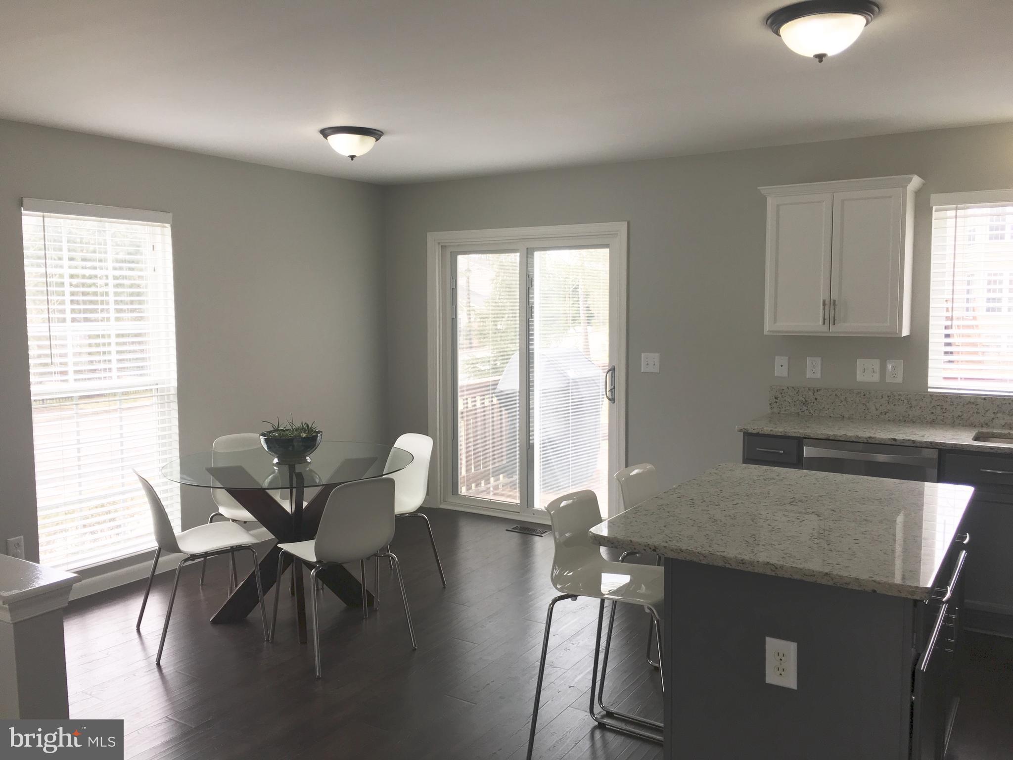 SOUTH RIVER COLONY - Residential