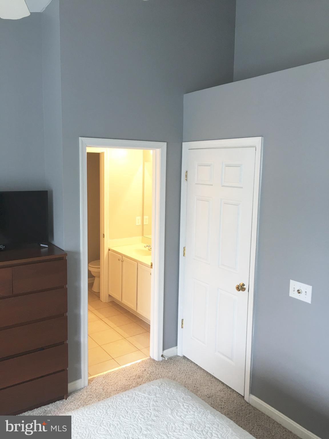 SOUTH RIVER COLONY - Residential