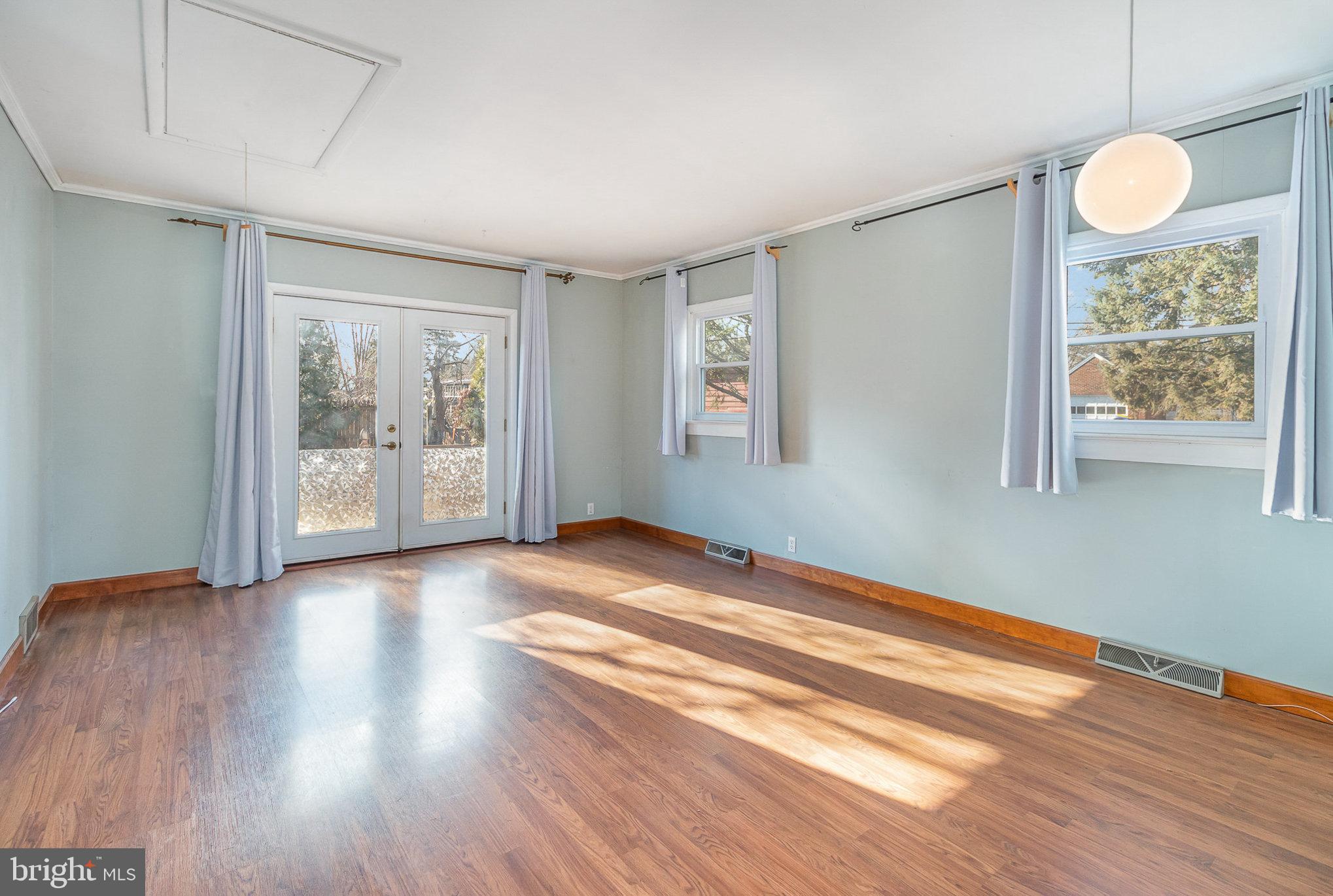 CAMP HILL BOROUGH - Residential