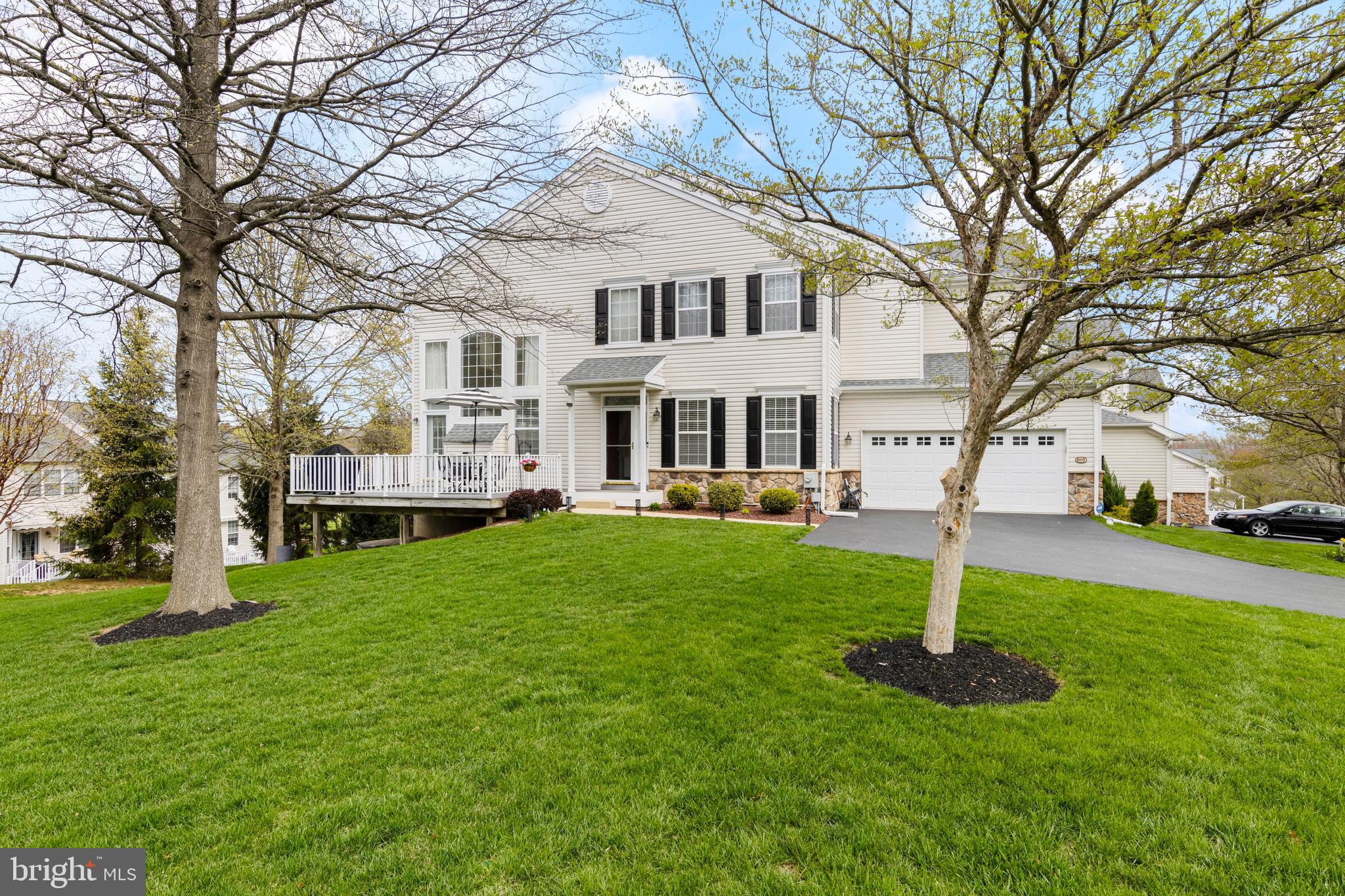 GREEN LANE VILLAGE - Residential