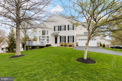 805 HINCHLEY RUN WEST CHESTER PA 19382