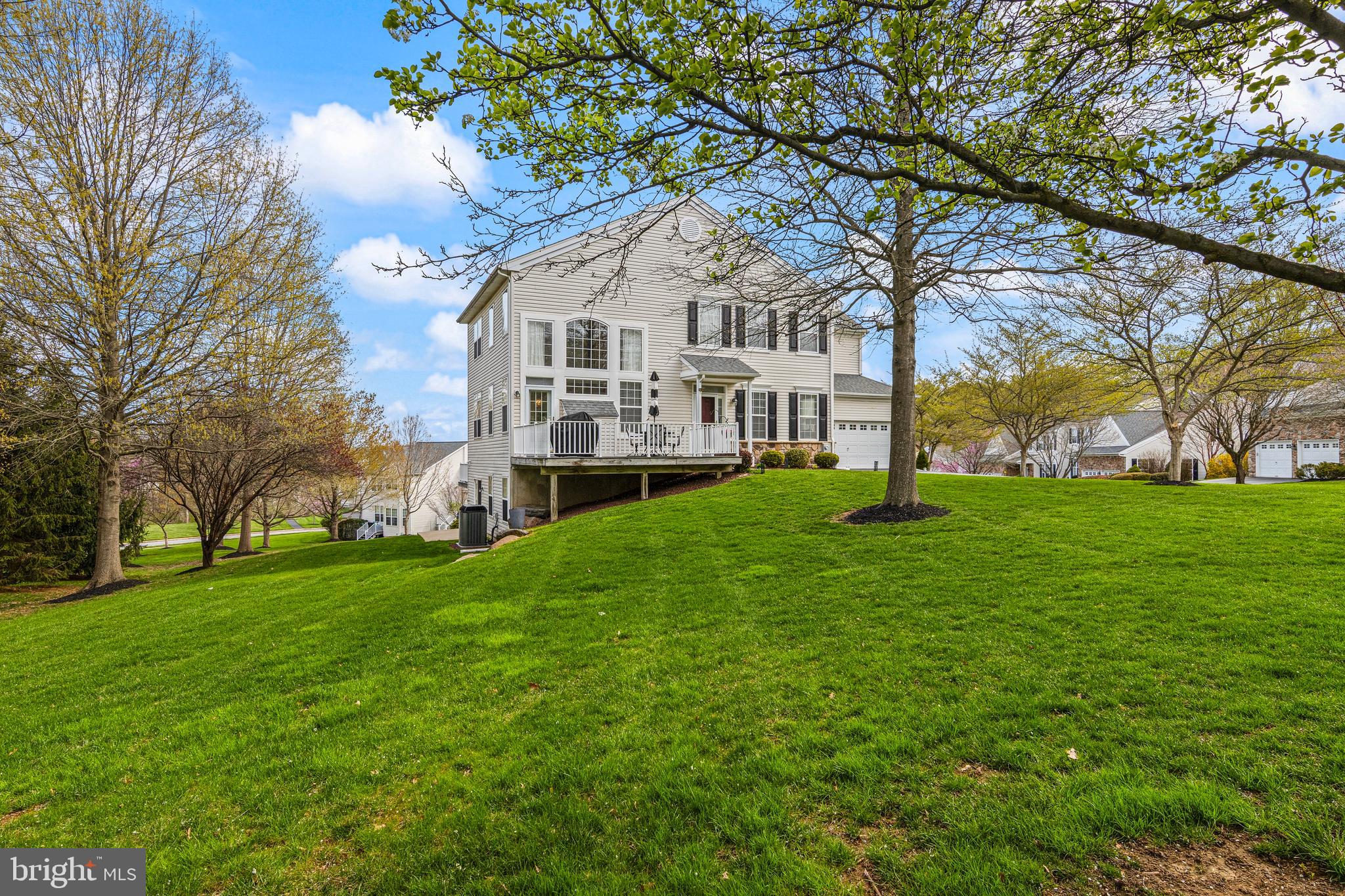 GREEN LANE VILLAGE - Residential