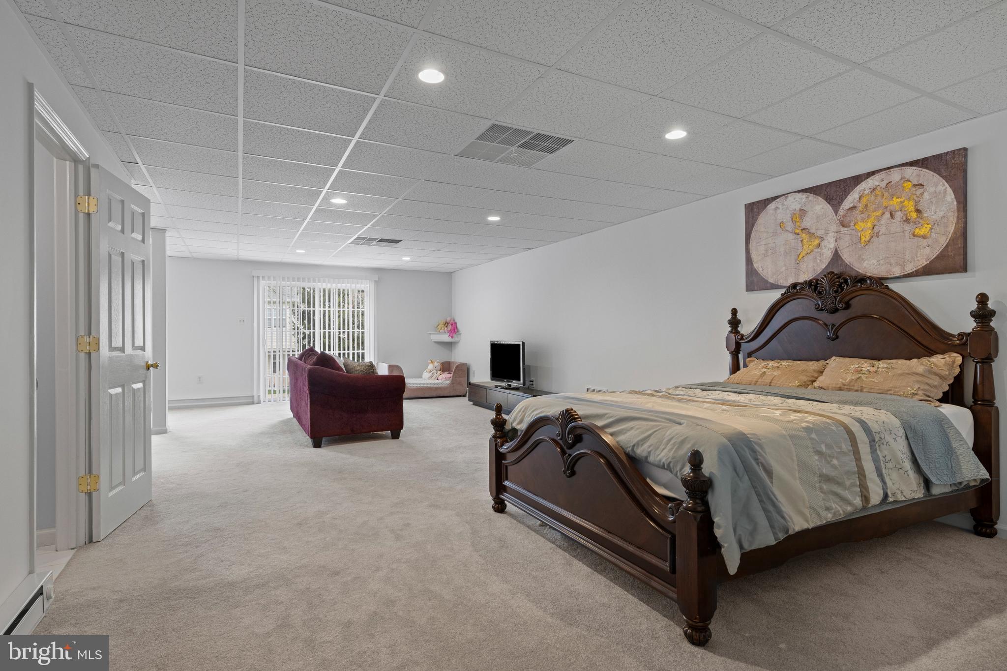 GREEN LANE VILLAGE - Residential