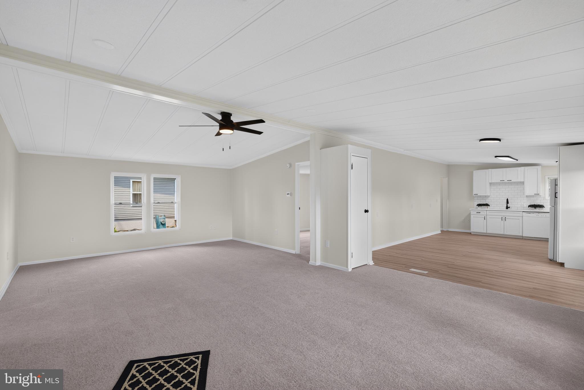678 WALNUT COURT