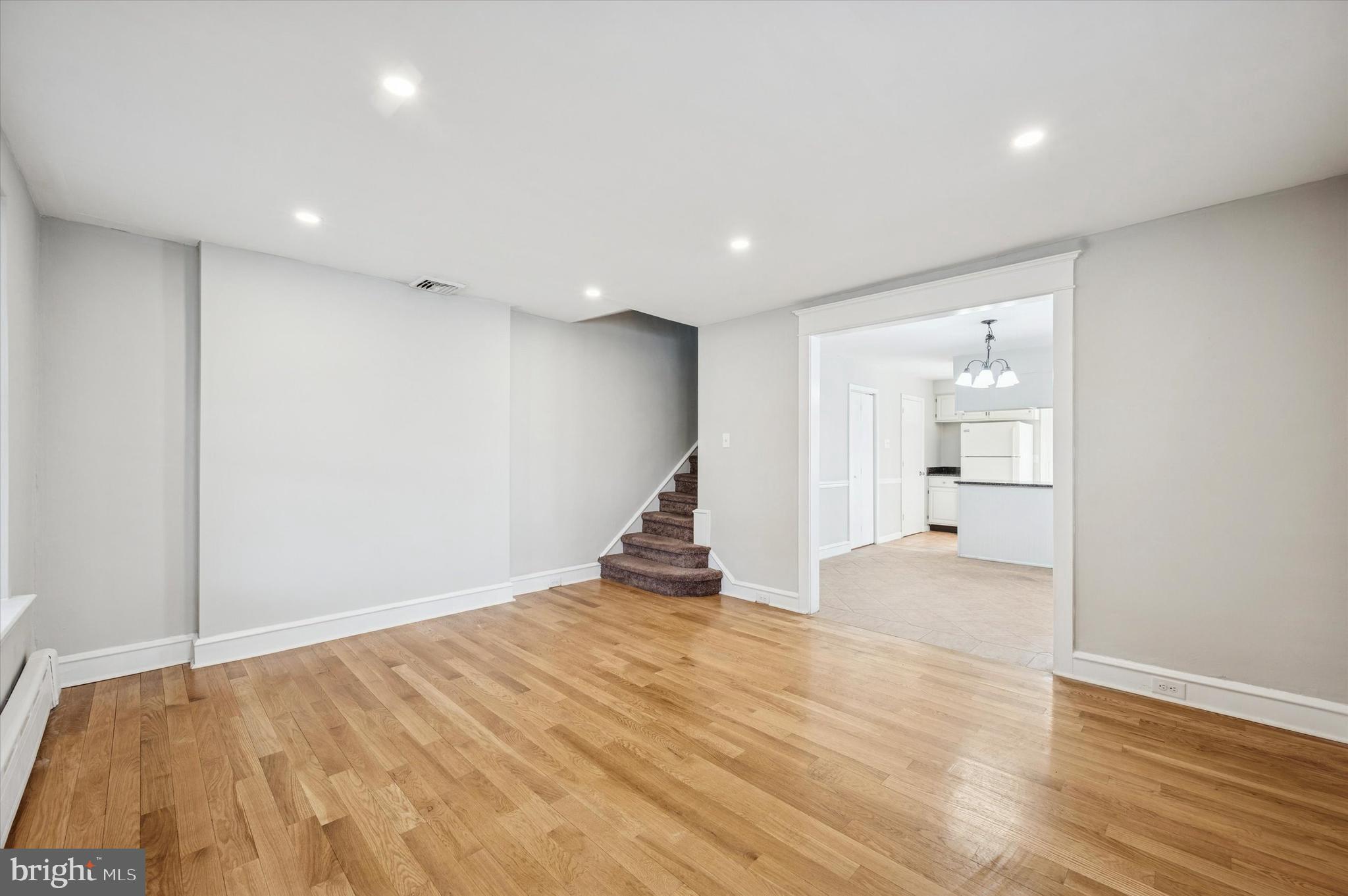 BROOKLINE - Residential