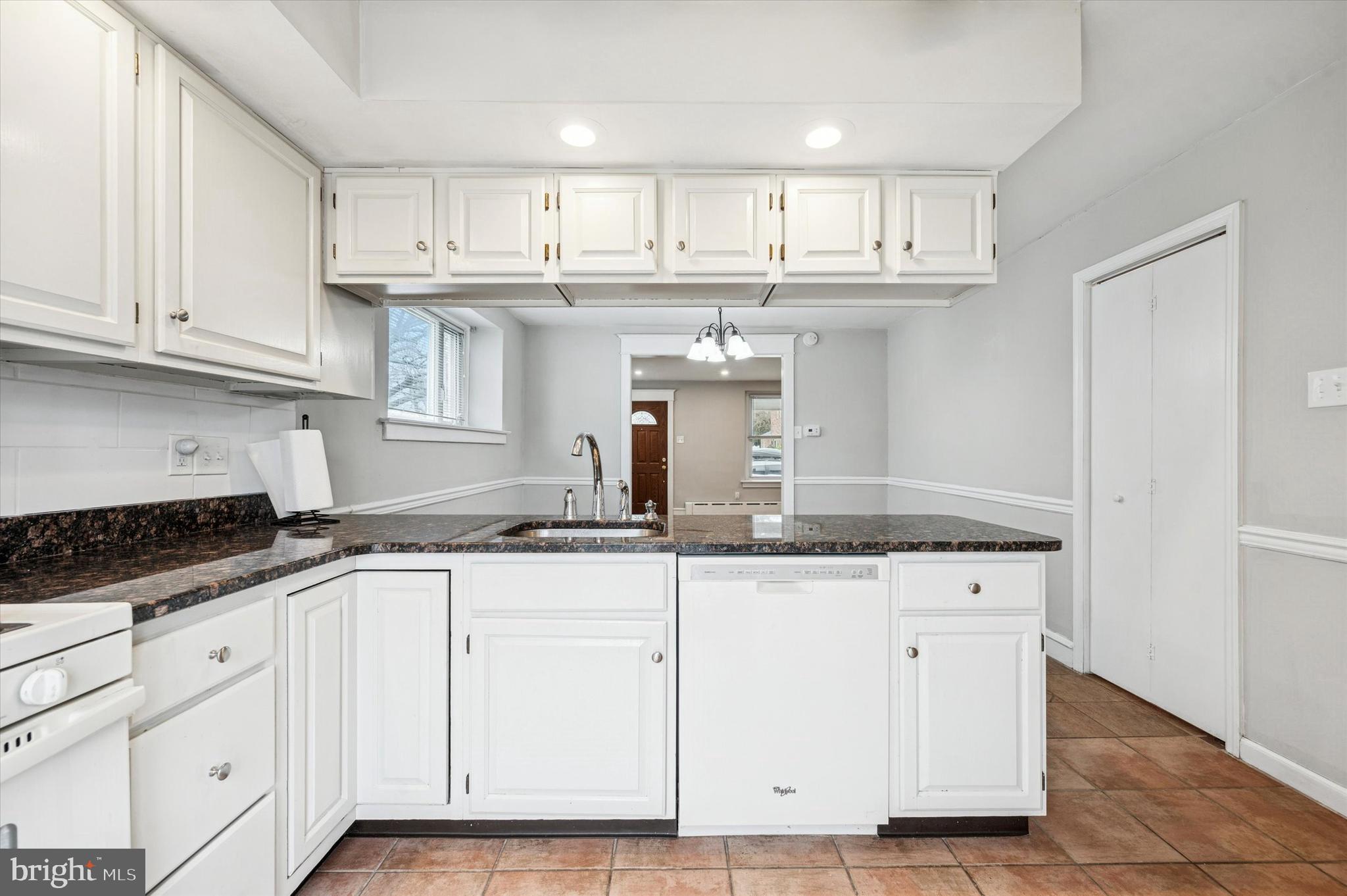 BROOKLINE - Residential