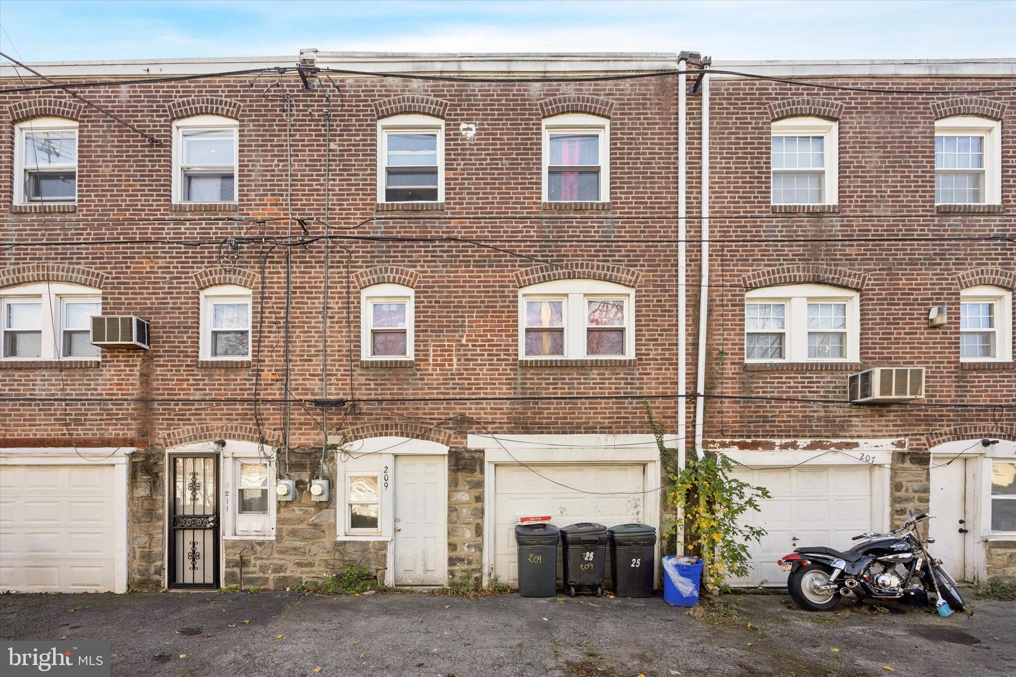 LANSDOWNE - Residential