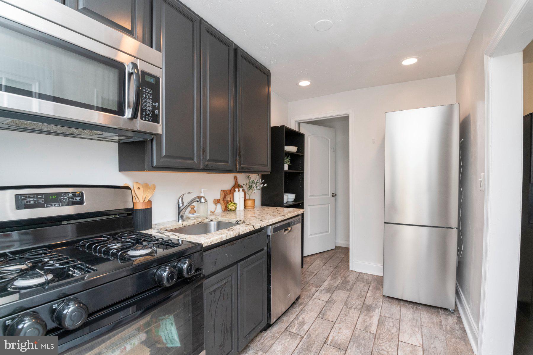 BELAIR-EDISON - Residential