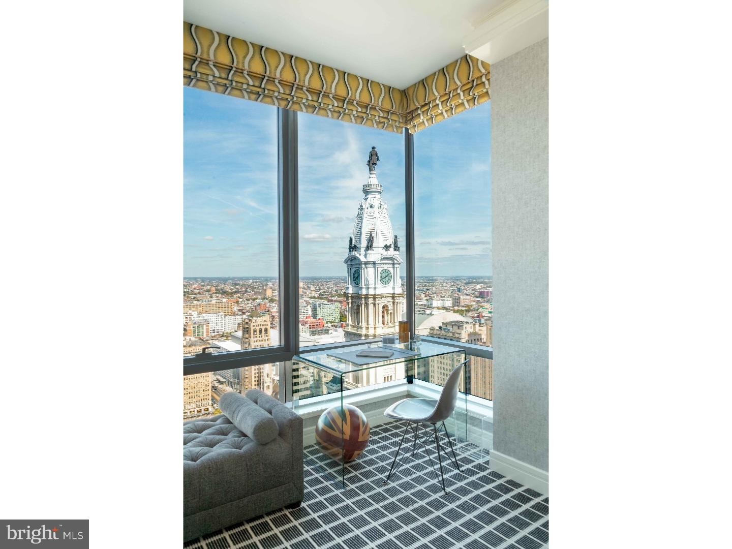 AVENUE OF THE ARTS - Residential