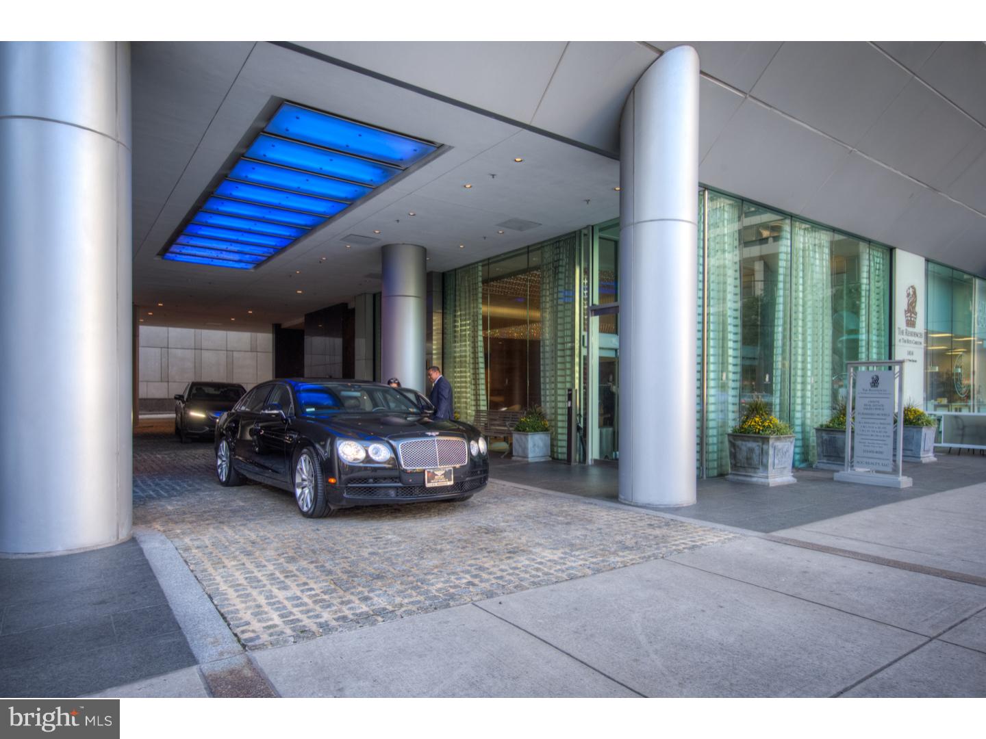 AVENUE OF THE ARTS - Residential