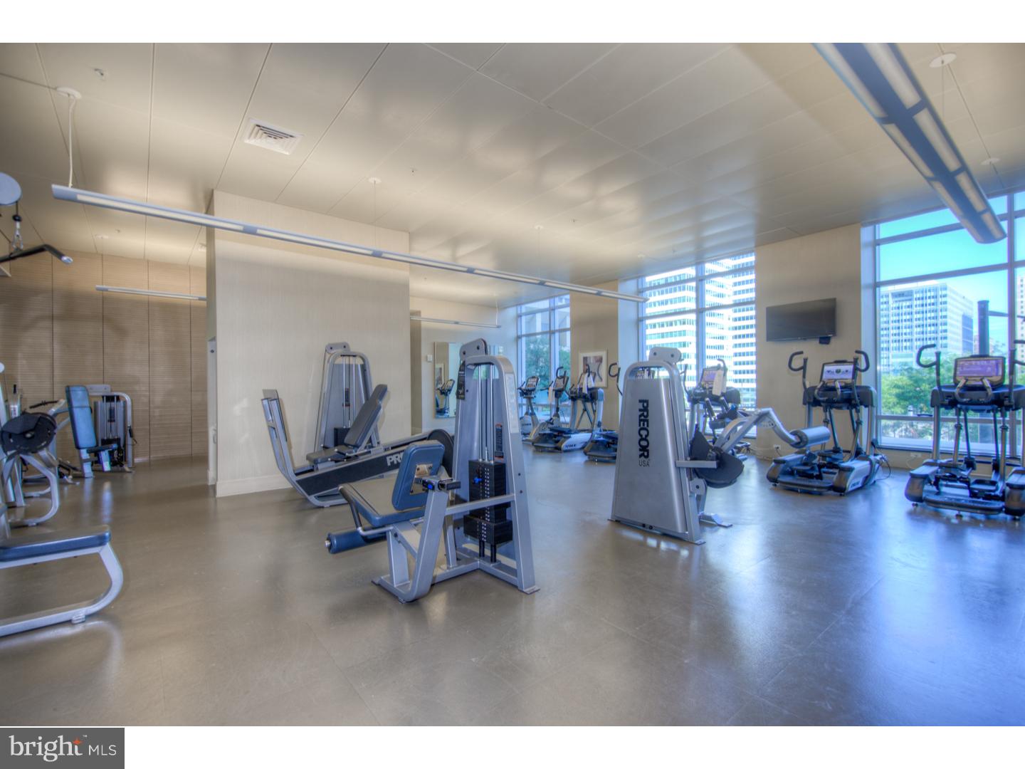 AVENUE OF THE ARTS - Residential