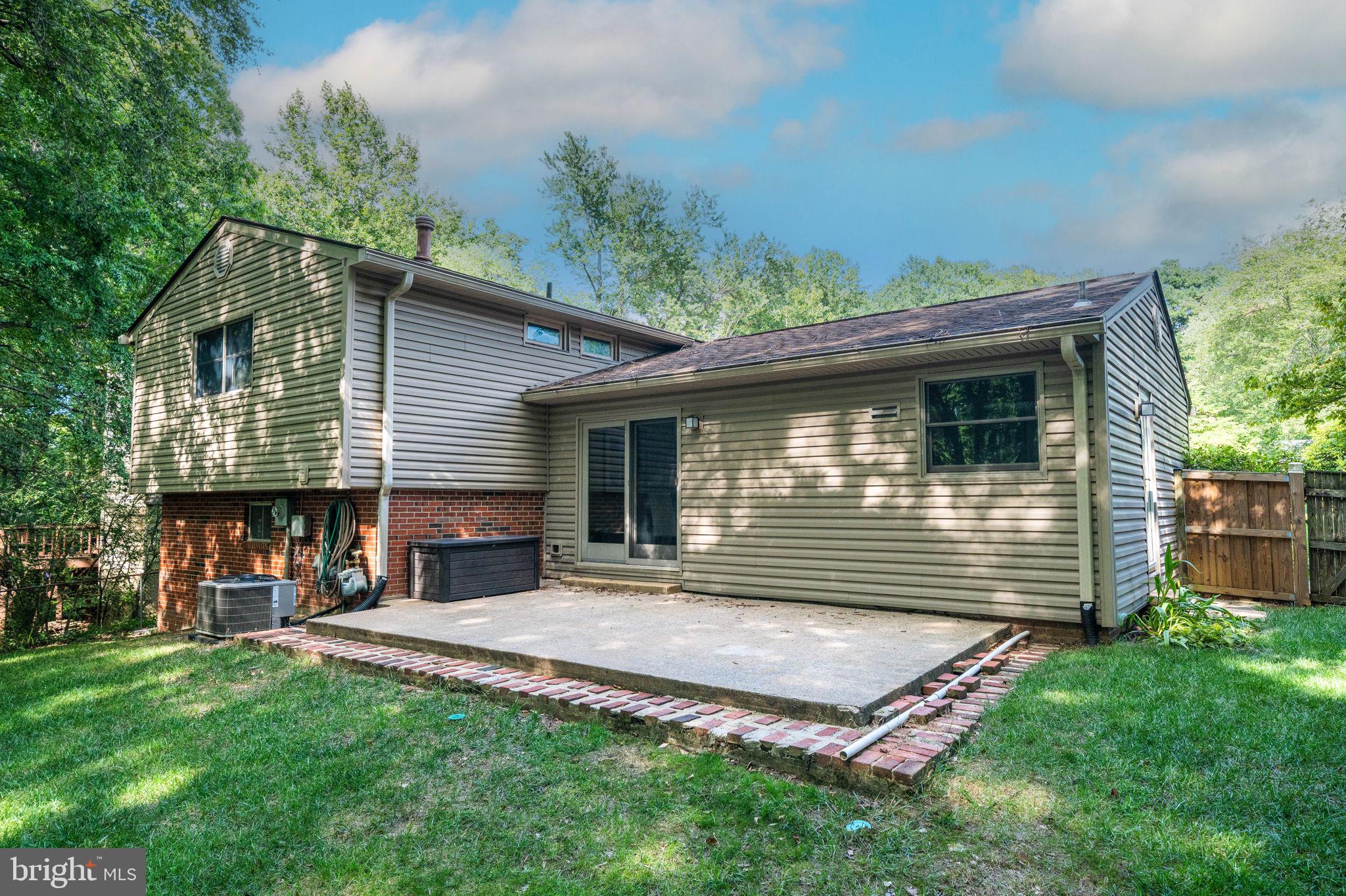 ROLLING VALLEY WEST - Residential