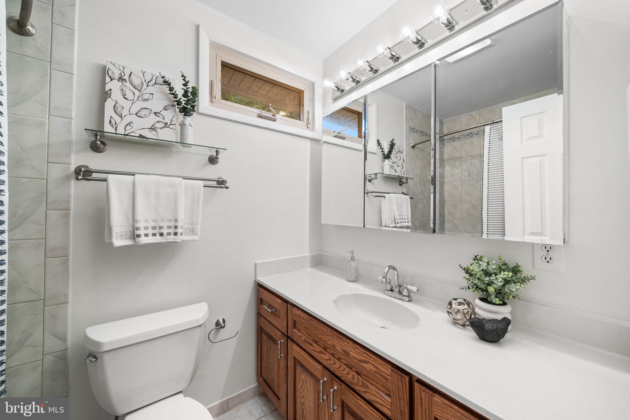 ROLLING VALLEY WEST - Residential