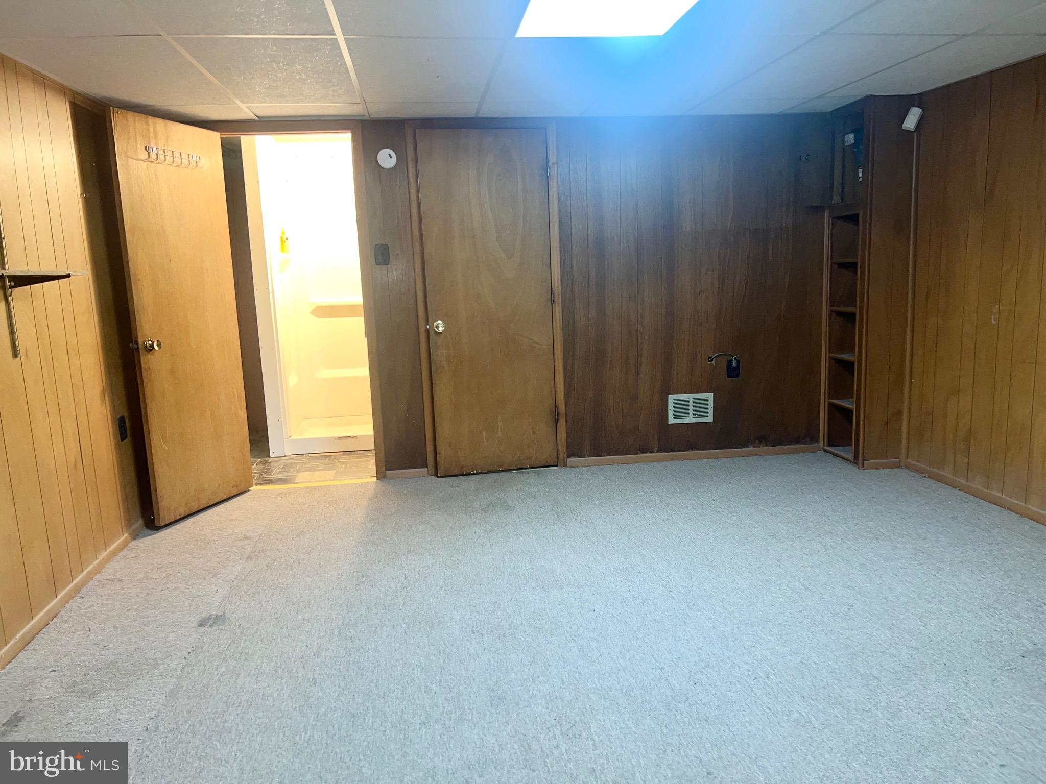 MAYFAIR - Residential