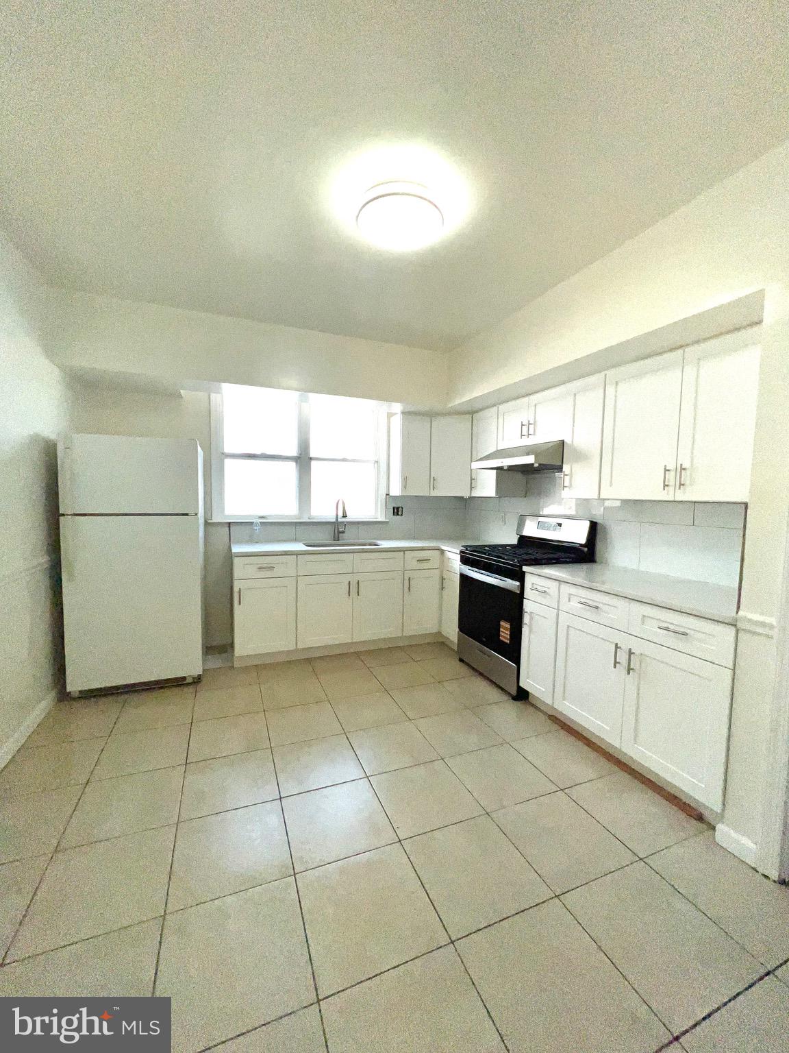 MAYFAIR - Residential