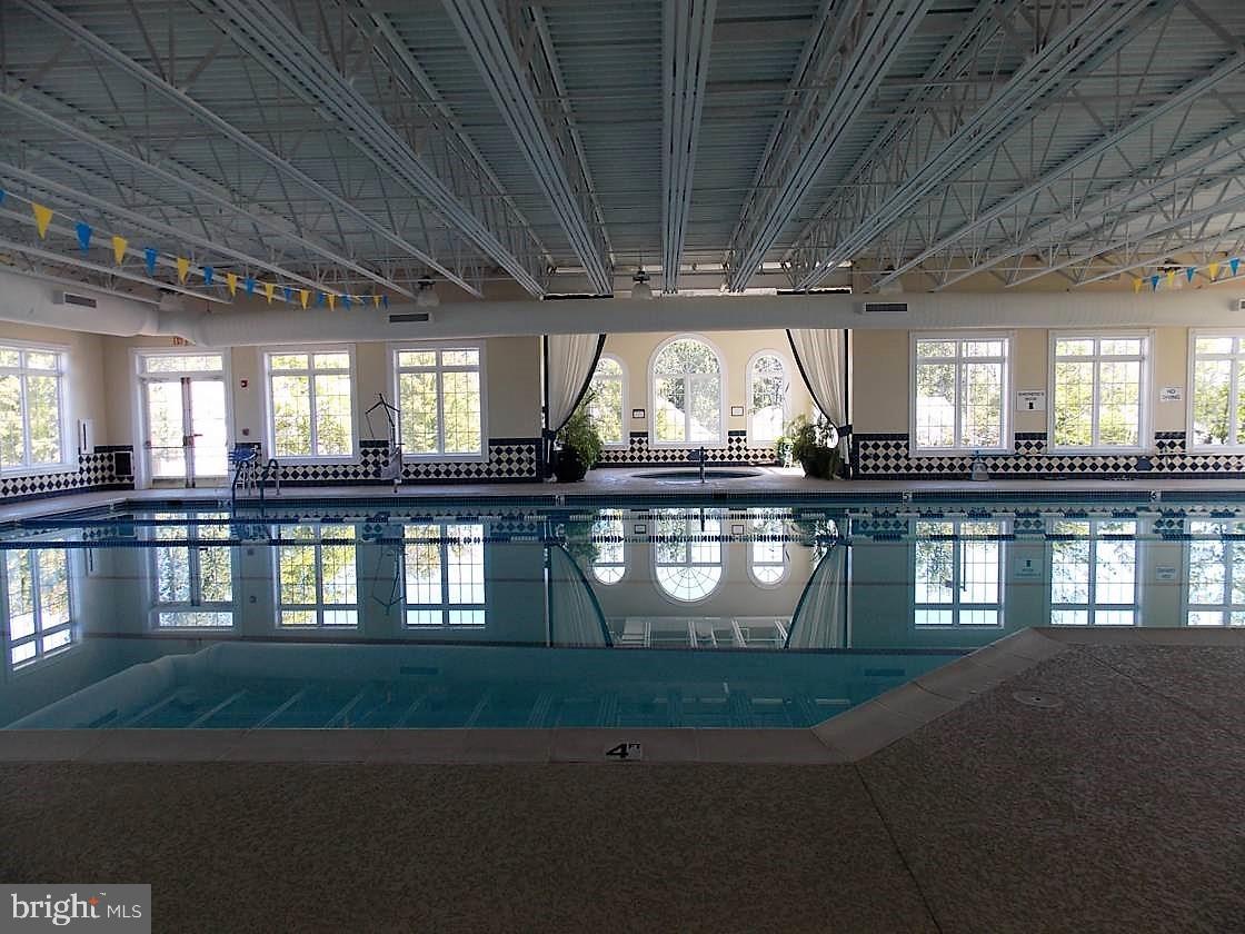 THE VILLAS AT FALLS RUN - Residential