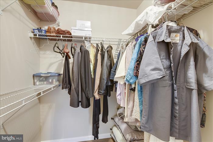 MADISON GROVE - Residential