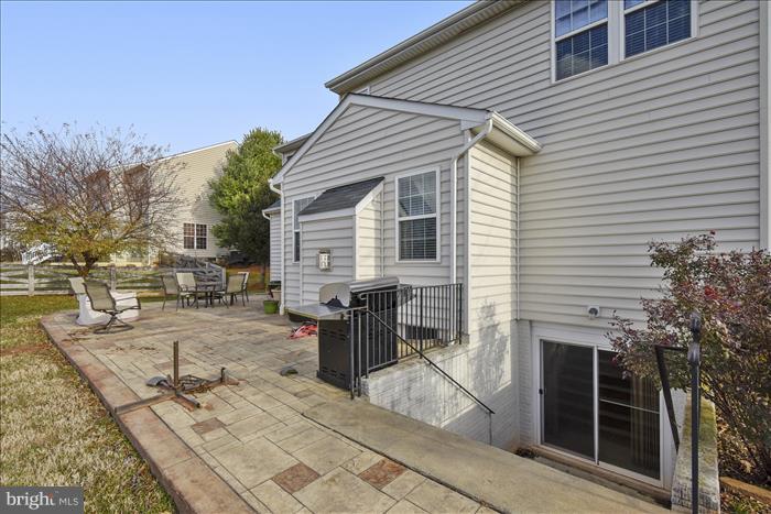 MADISON GROVE - Residential