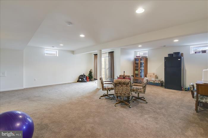 MADISON GROVE - Residential