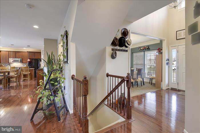 MADISON GROVE - Residential