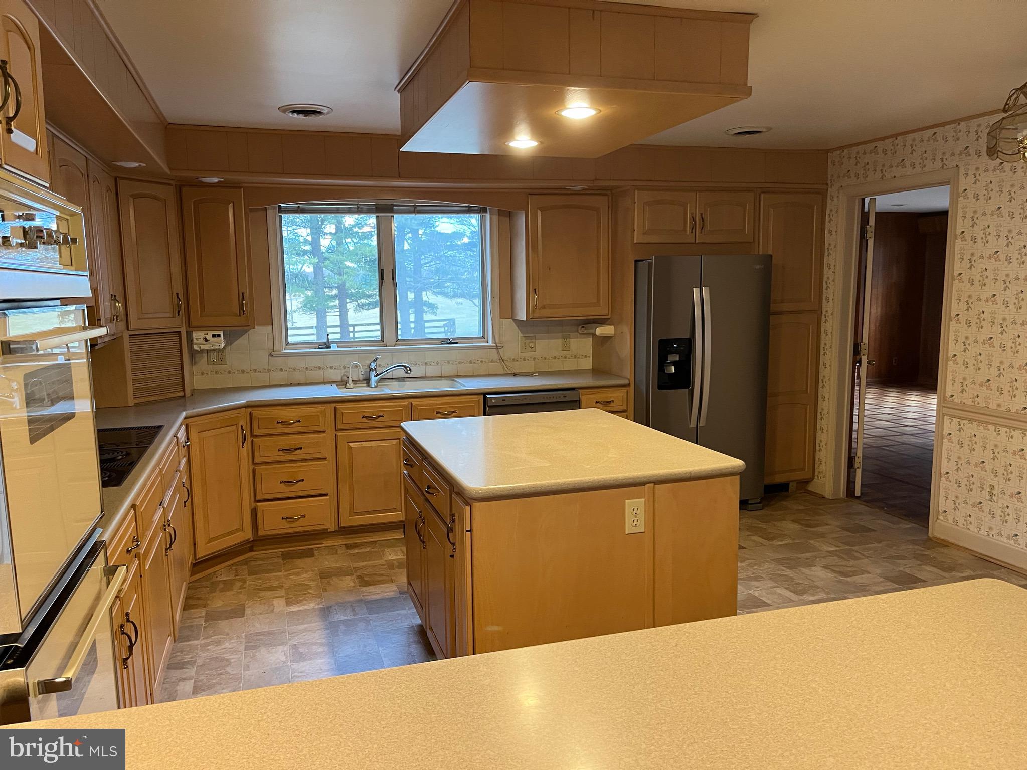 BARNESVILLE OUTSIDE - Residential