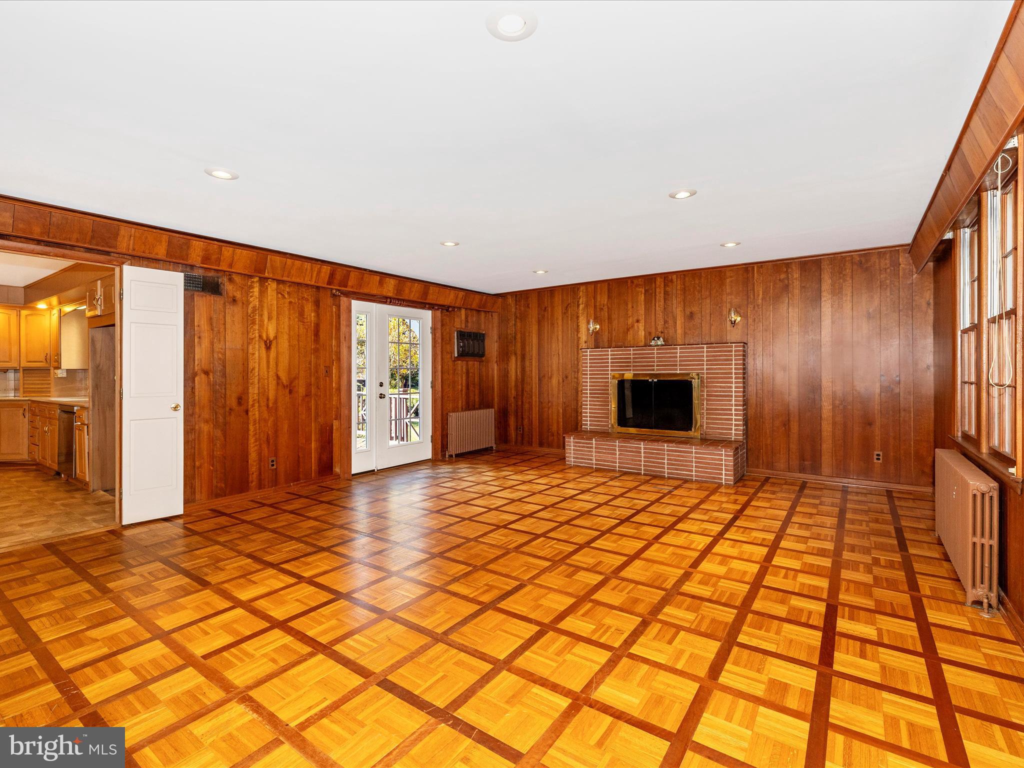 BARNESVILLE OUTSIDE - Residential