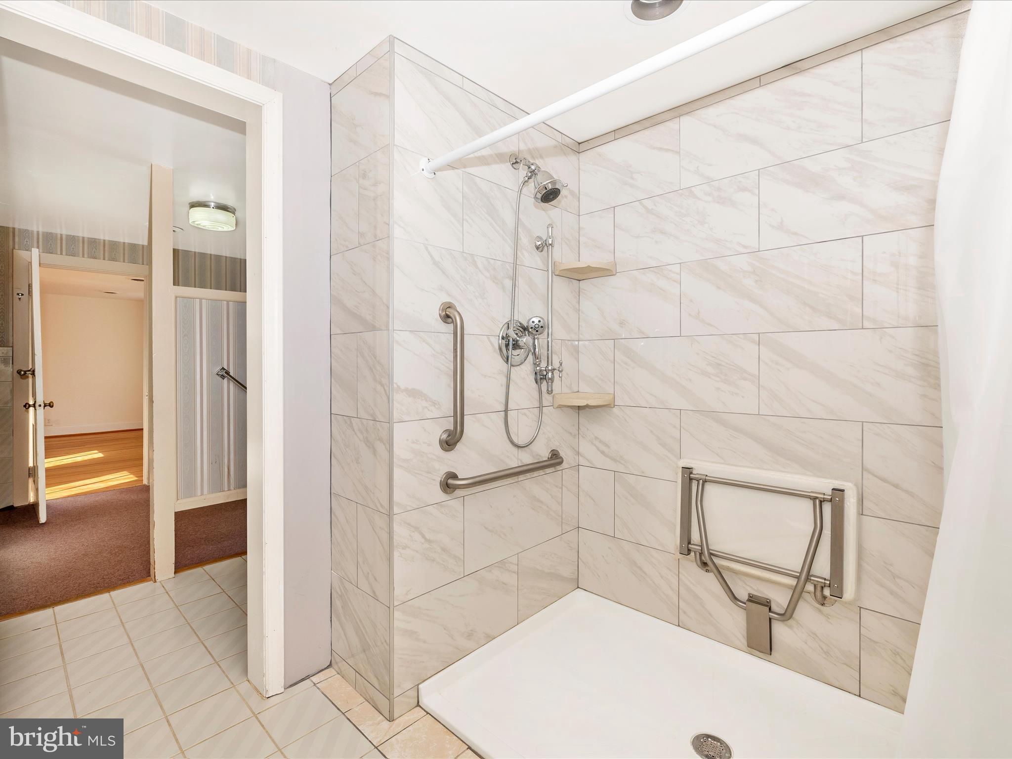 BARNESVILLE OUTSIDE - Residential