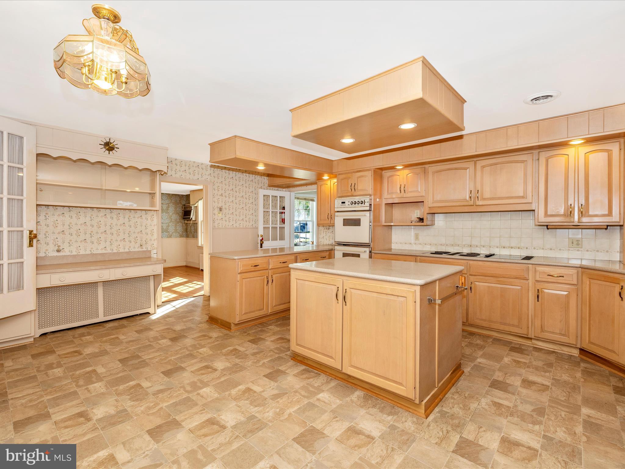 BARNESVILLE OUTSIDE - Residential