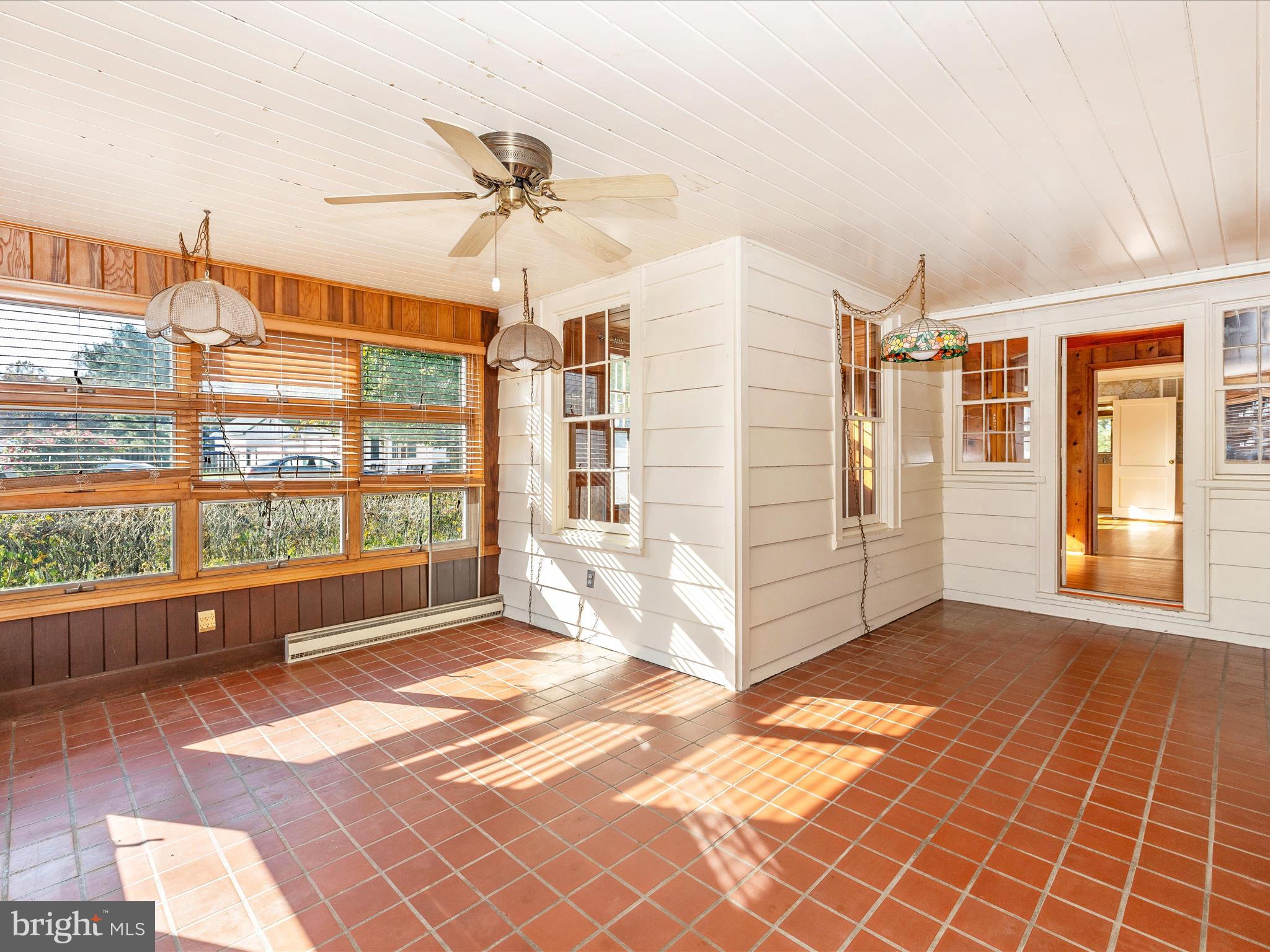 BARNESVILLE OUTSIDE - Residential