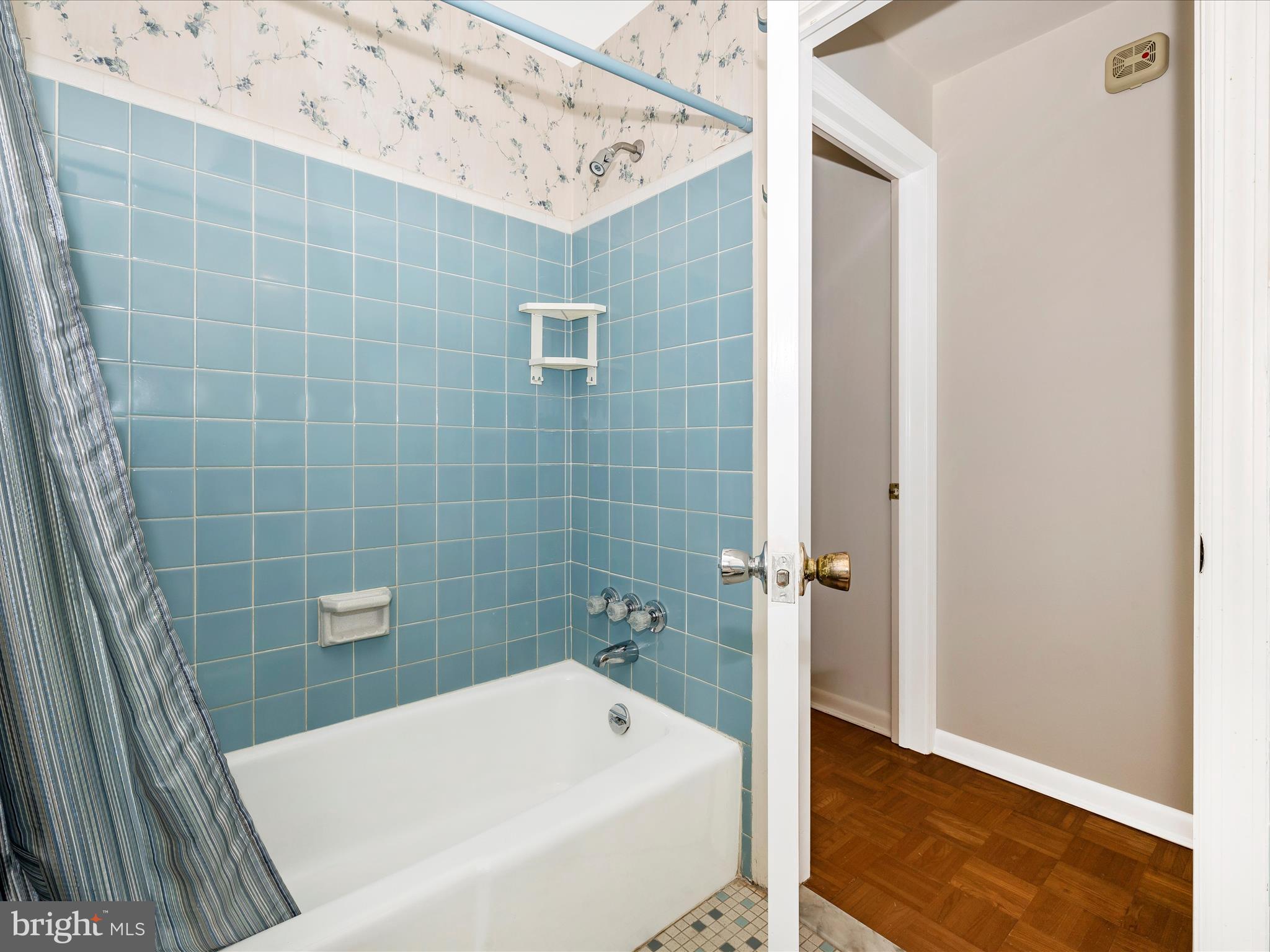 BARNESVILLE OUTSIDE - Residential