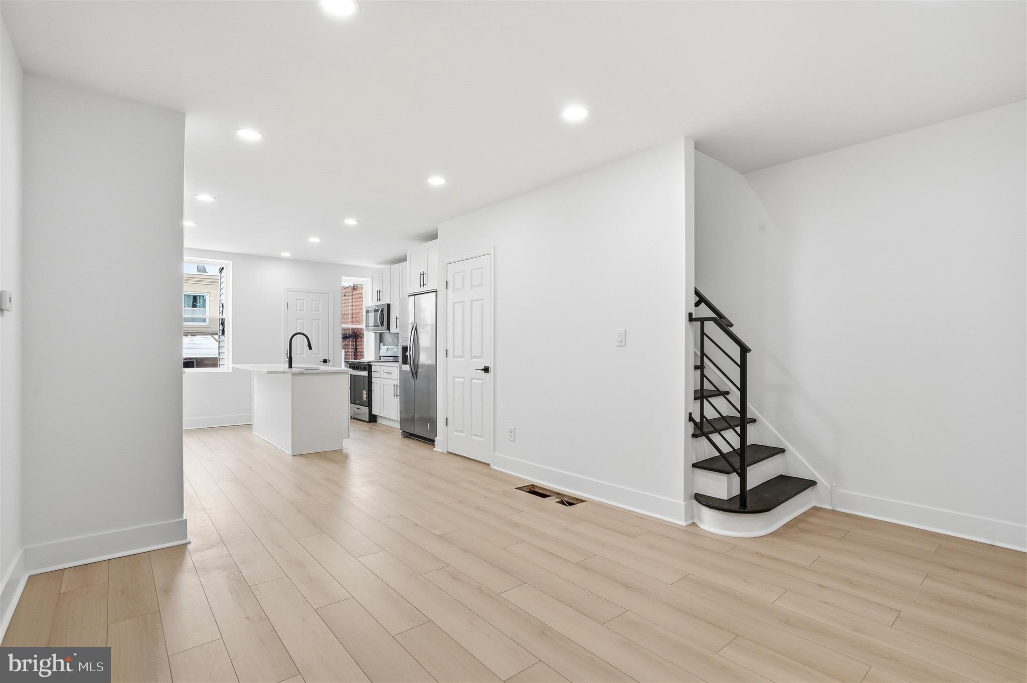 WEST OAK LANE - Residential