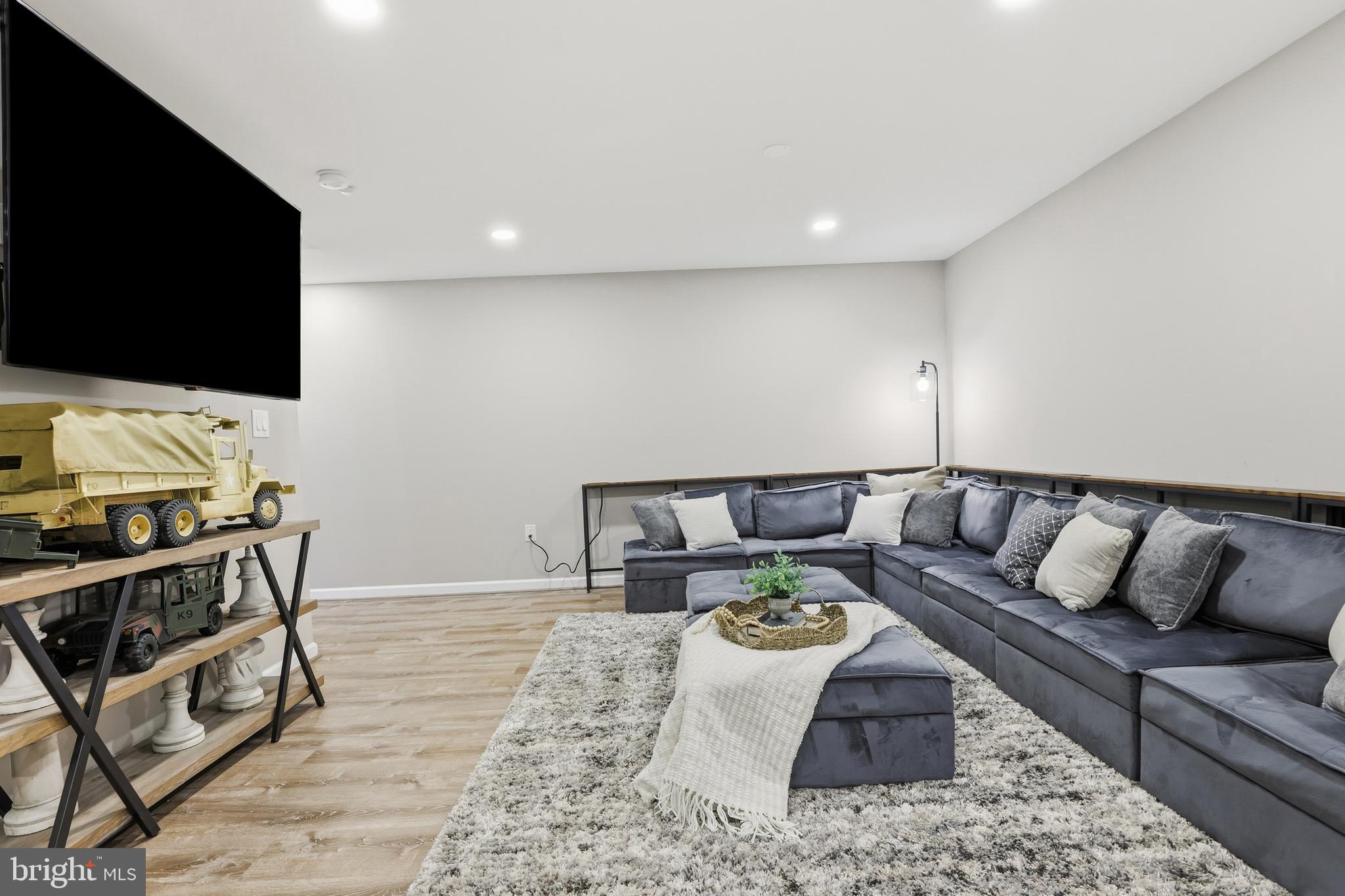 DALE CITY - Residential