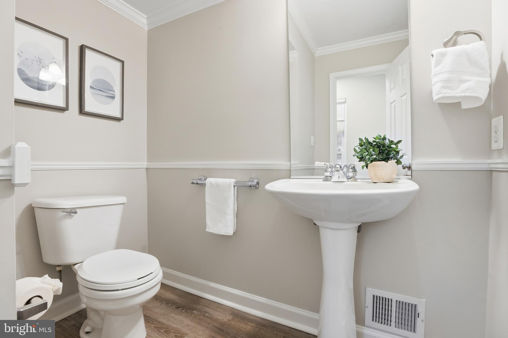 DALE CITY - Residential