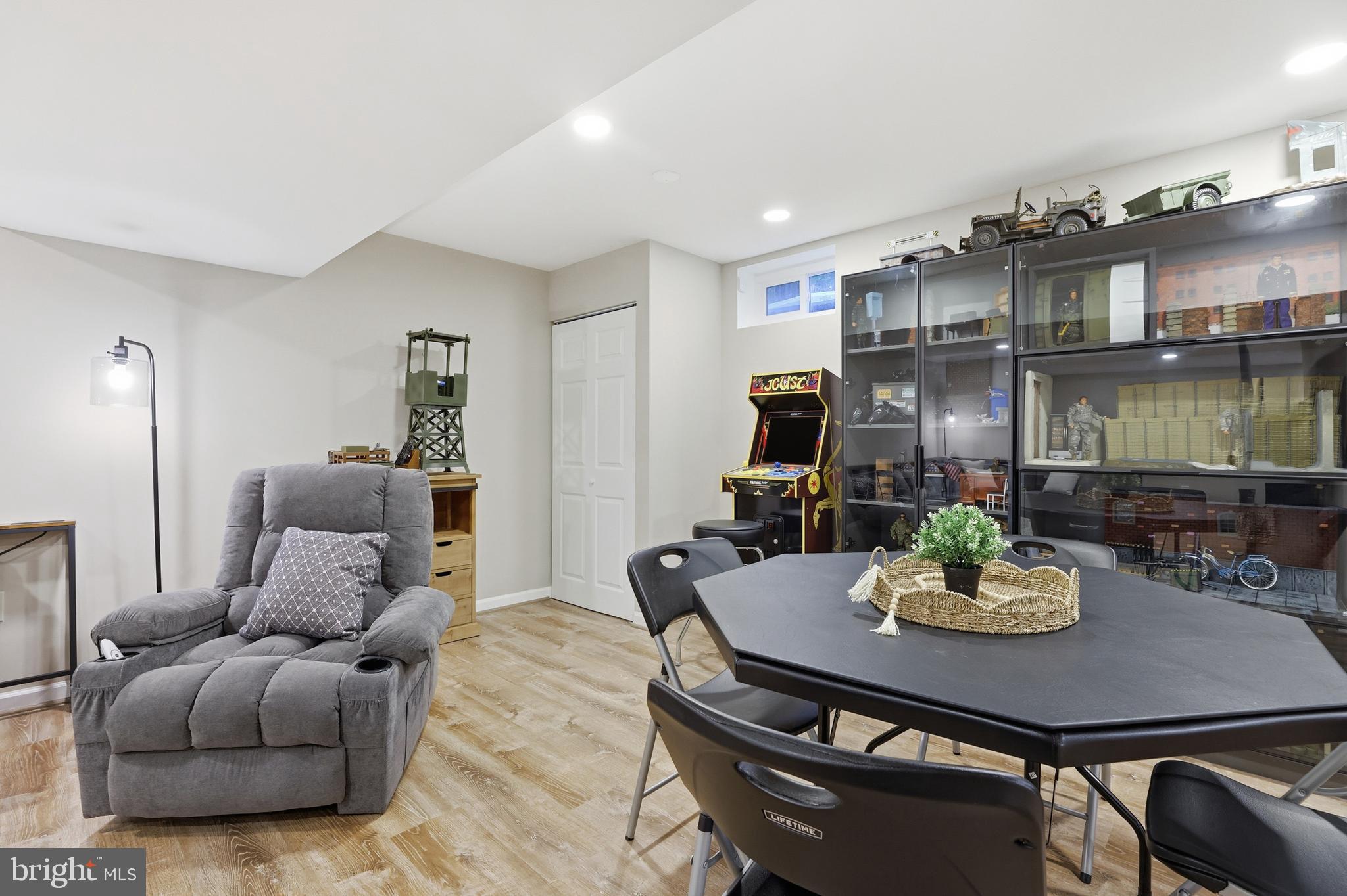 DALE CITY - Residential