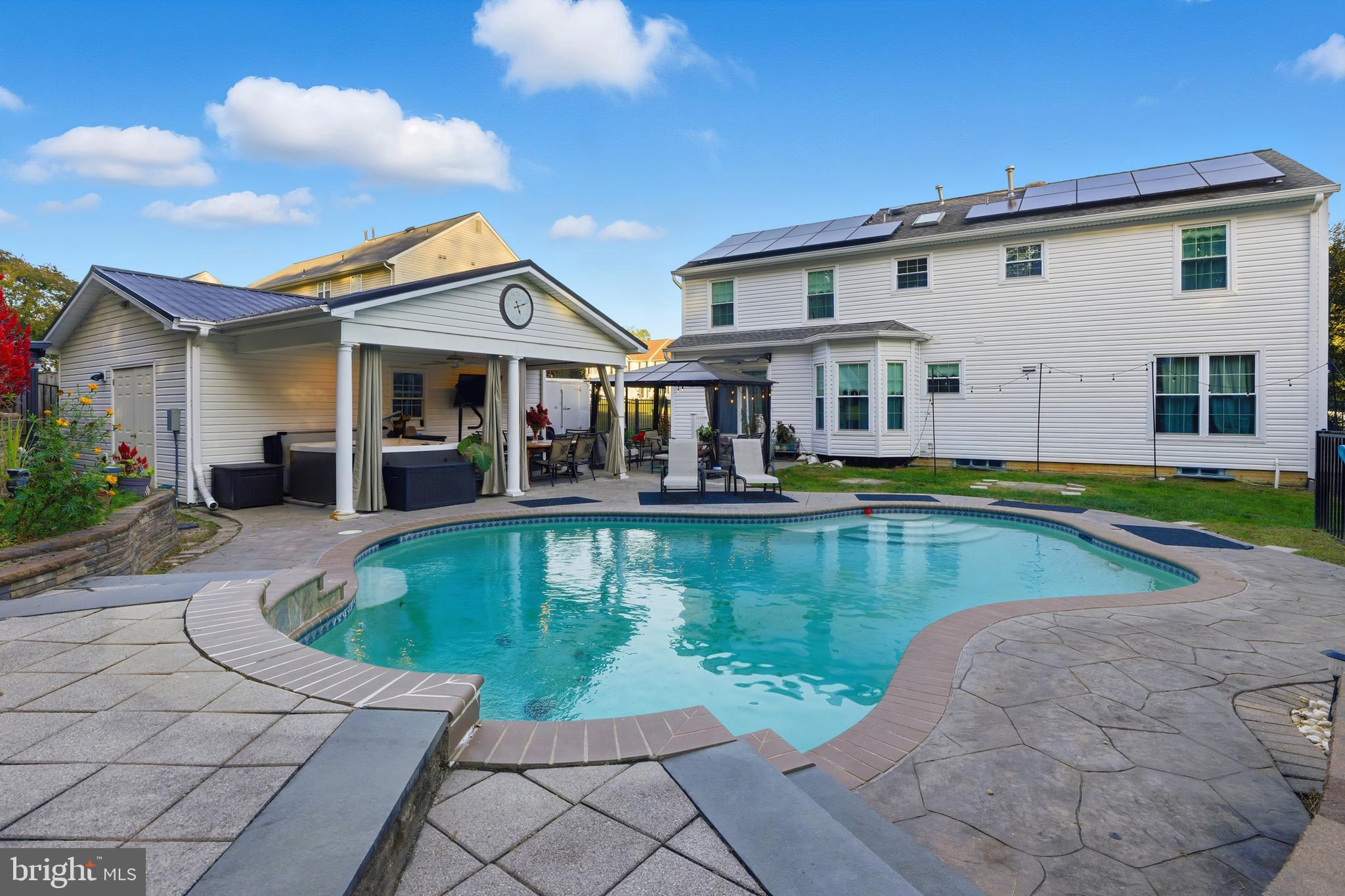 DALE CITY - Residential