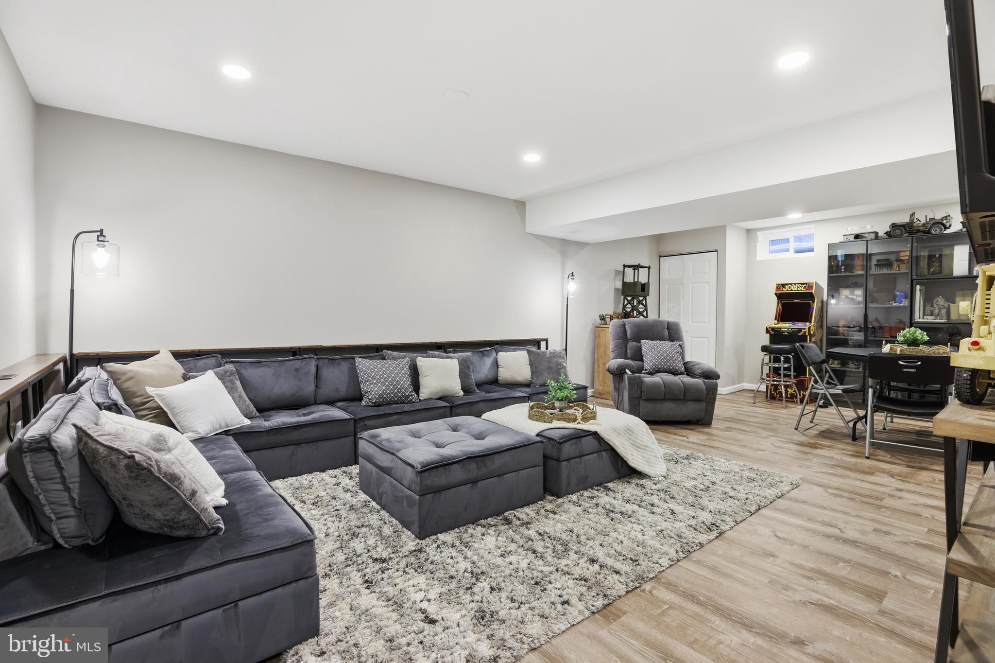 DALE CITY - Residential