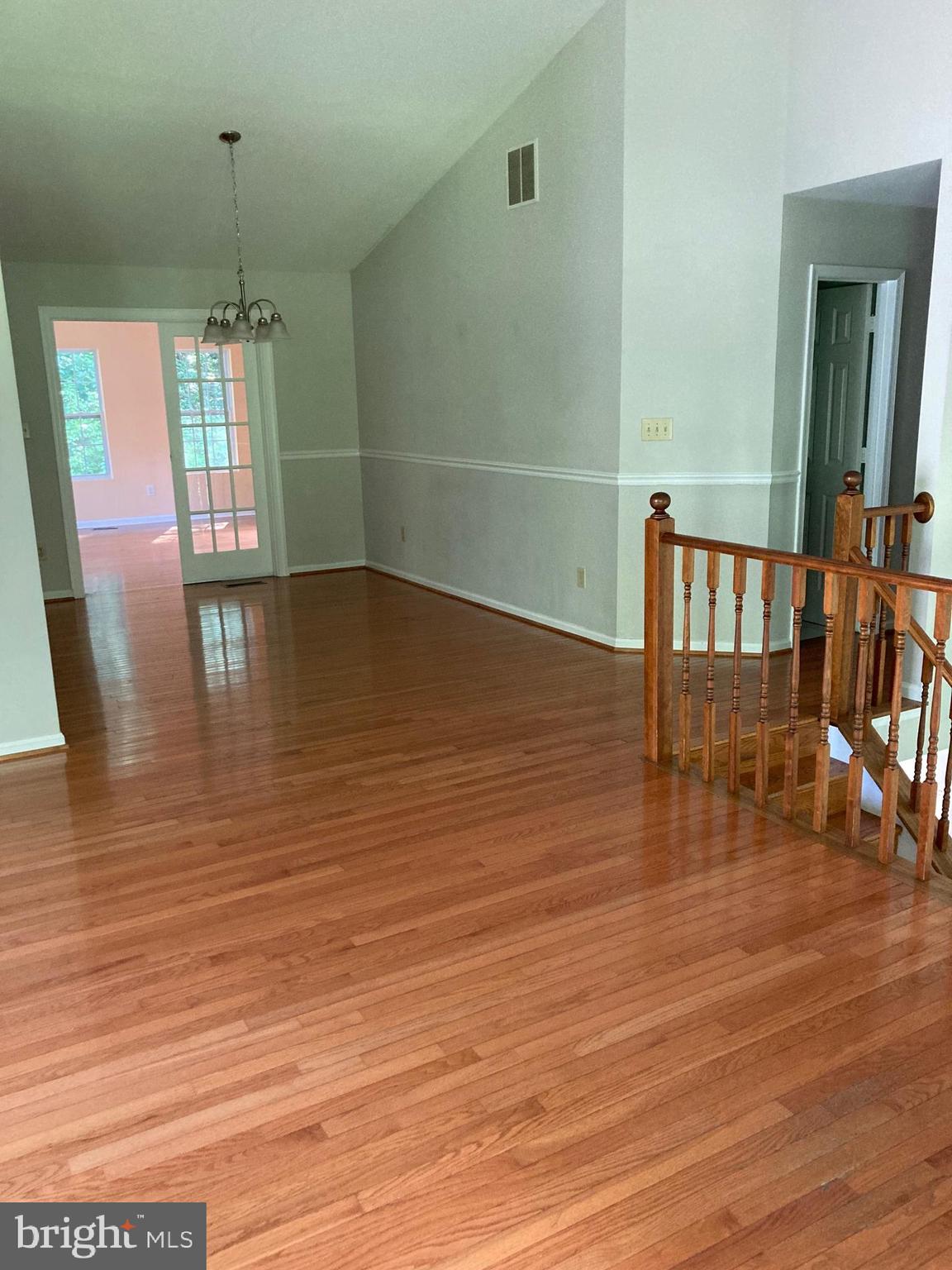 MIDWAY ESTATES - Residential Lease