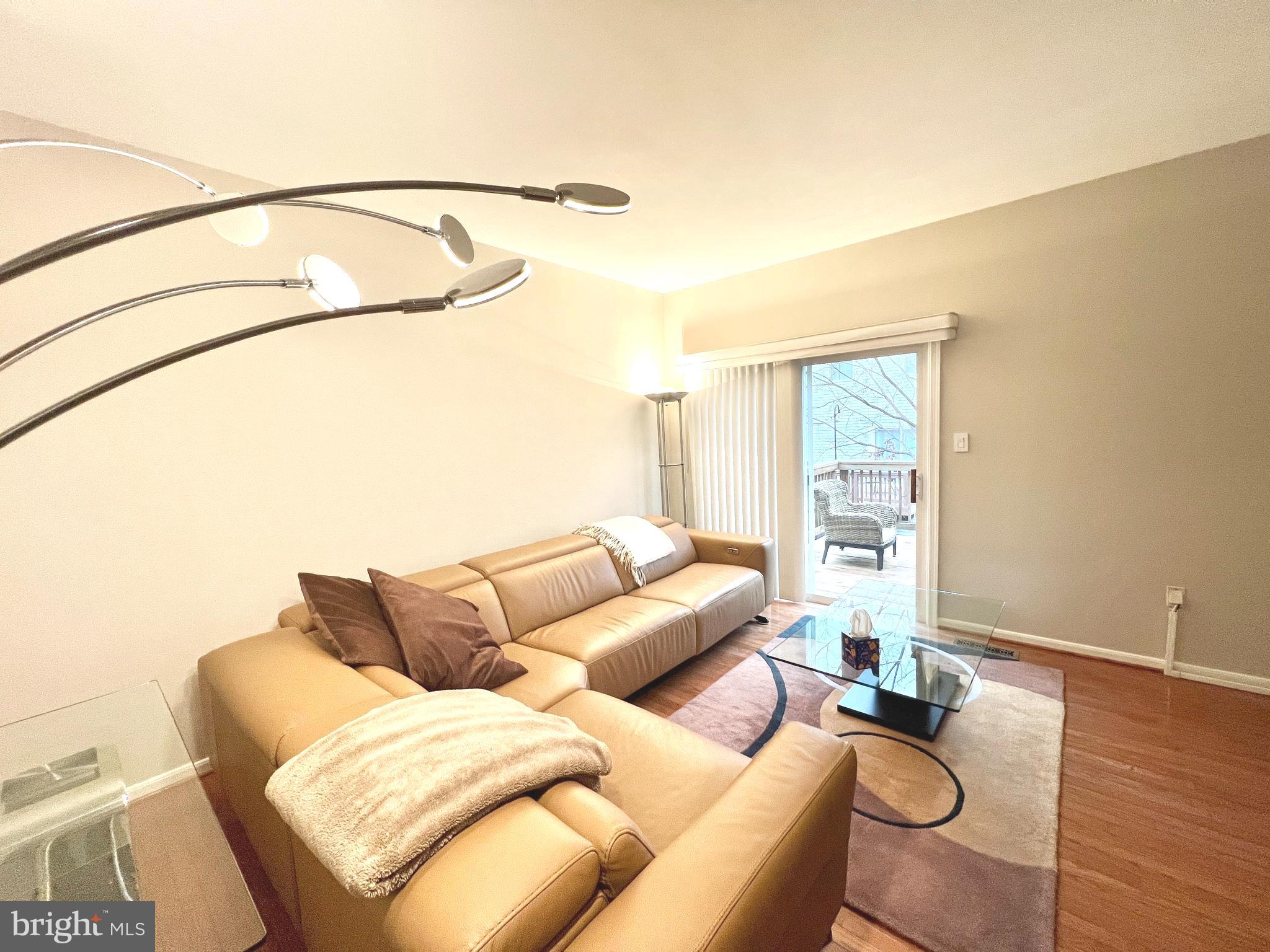 MCNAIR FARMS LANDBAY 11 - Residential