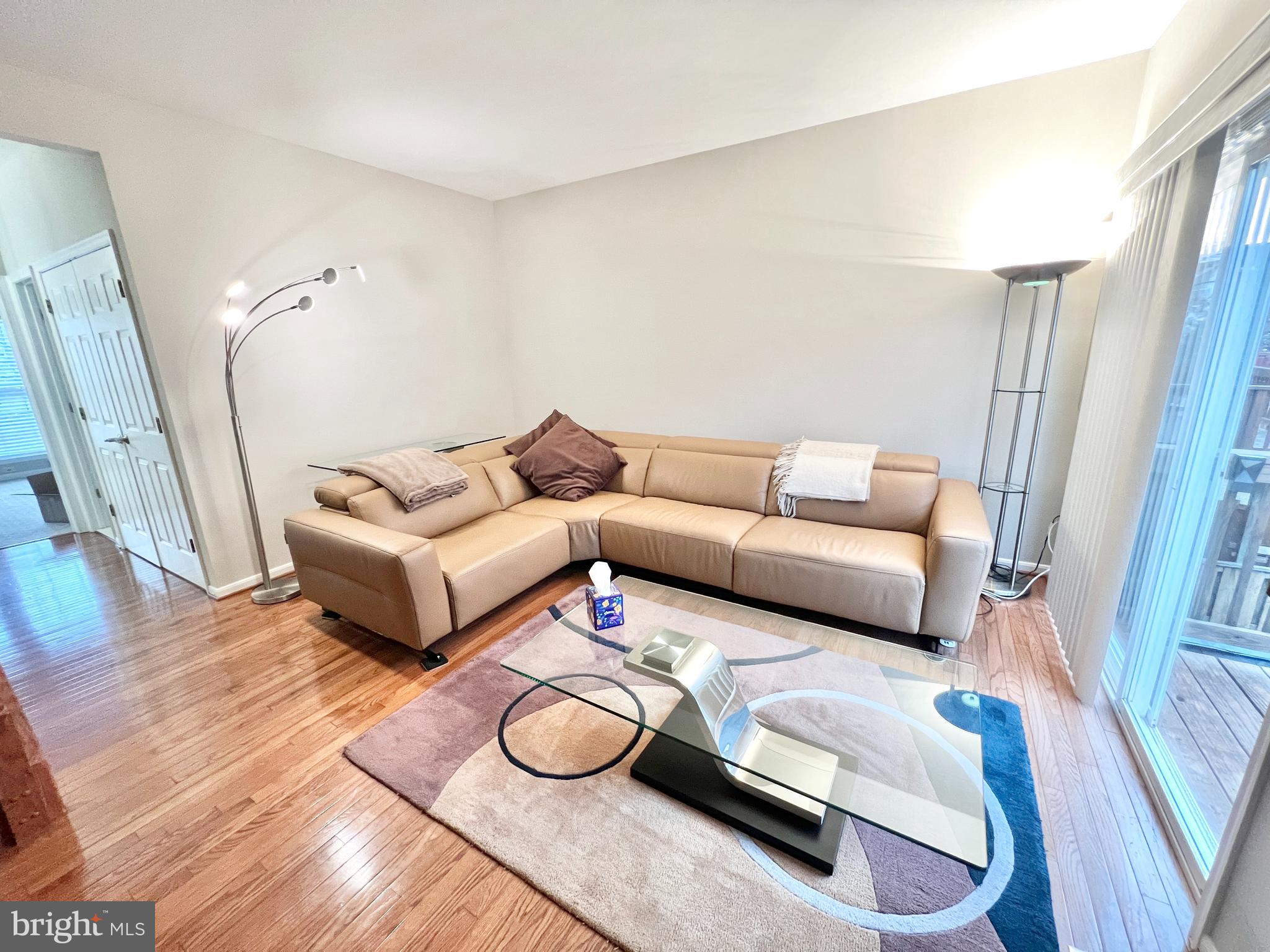 MCNAIR FARMS LANDBAY 11 - Residential