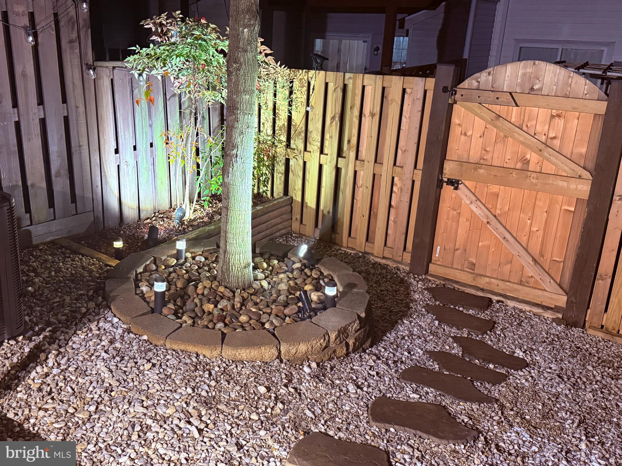 MCNAIR FARMS LANDBAY 11 - Residential