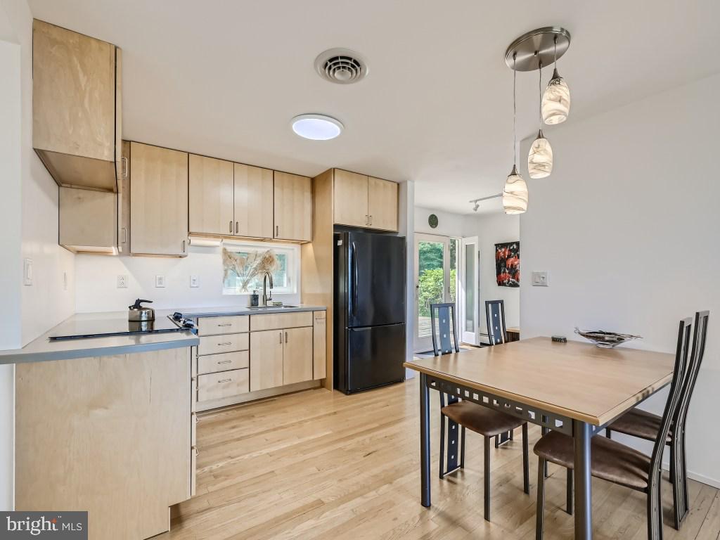 DUG HILL - Residential