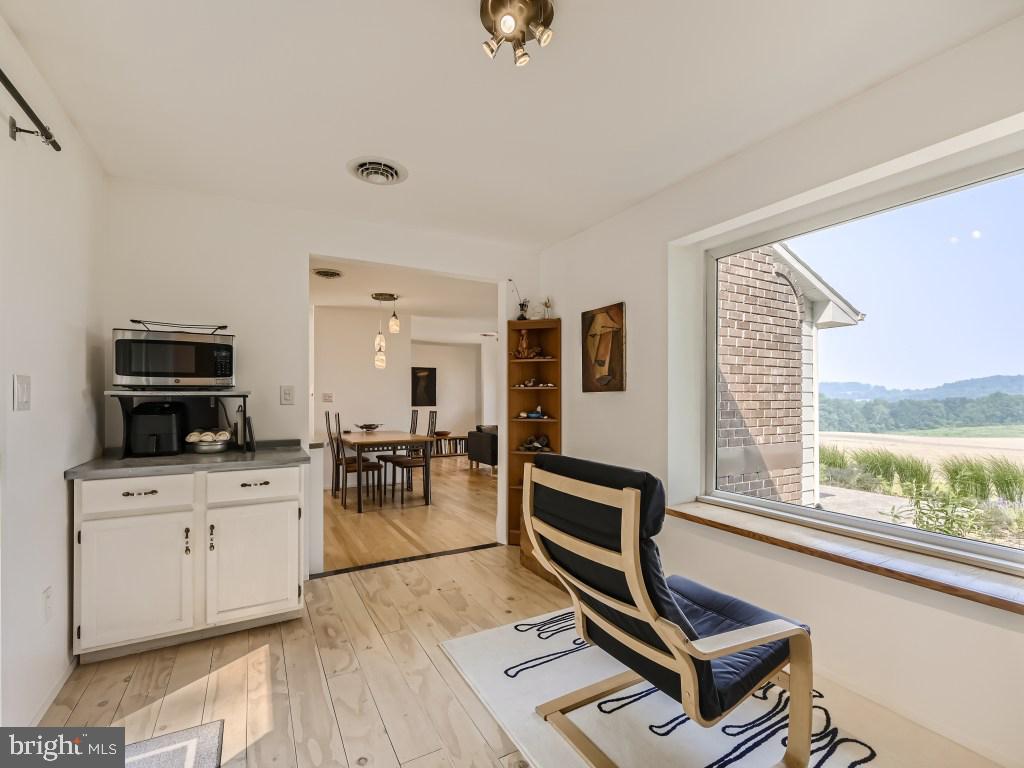 DUG HILL - Residential