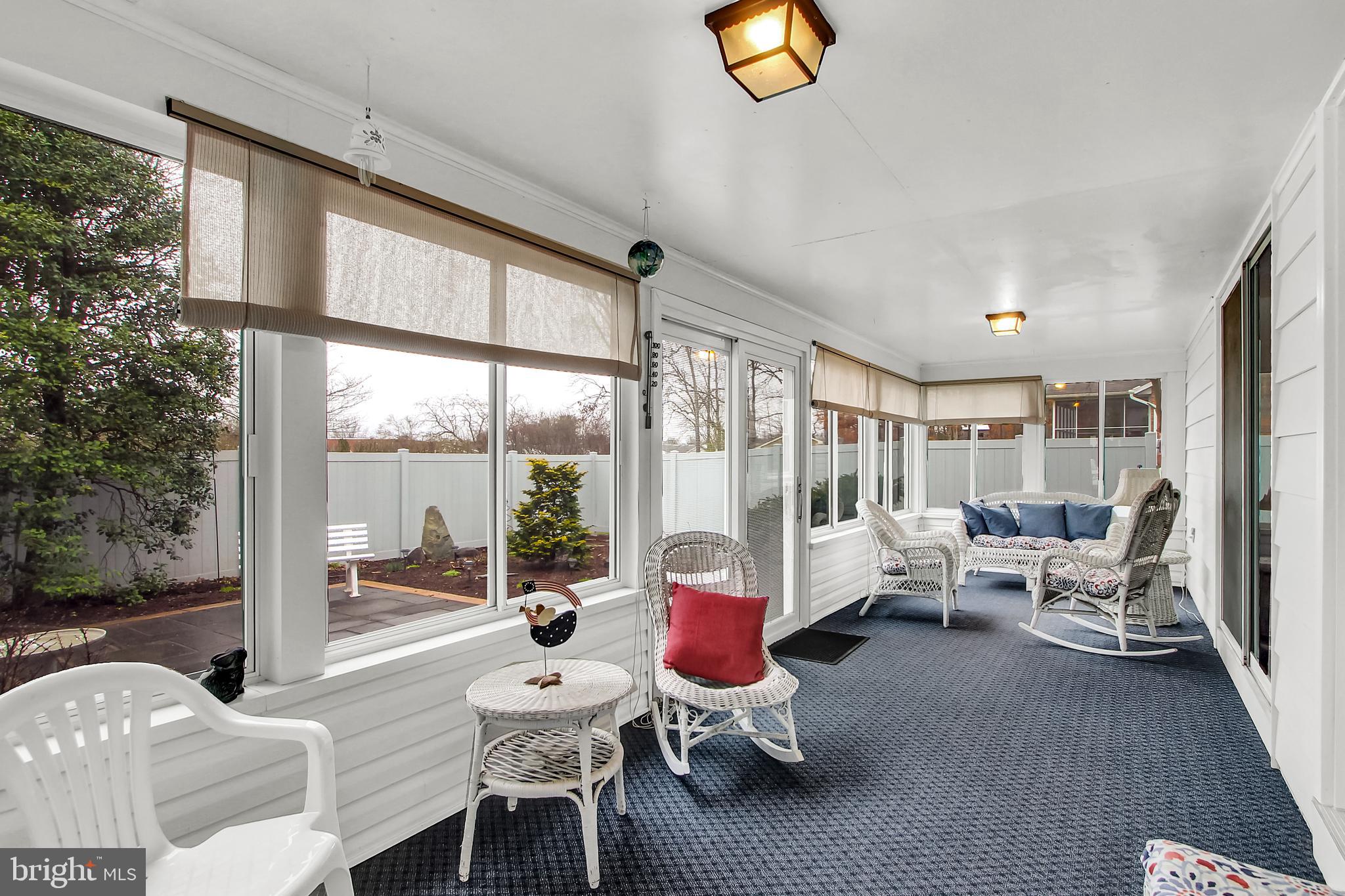 TWIN OAKS - Residential