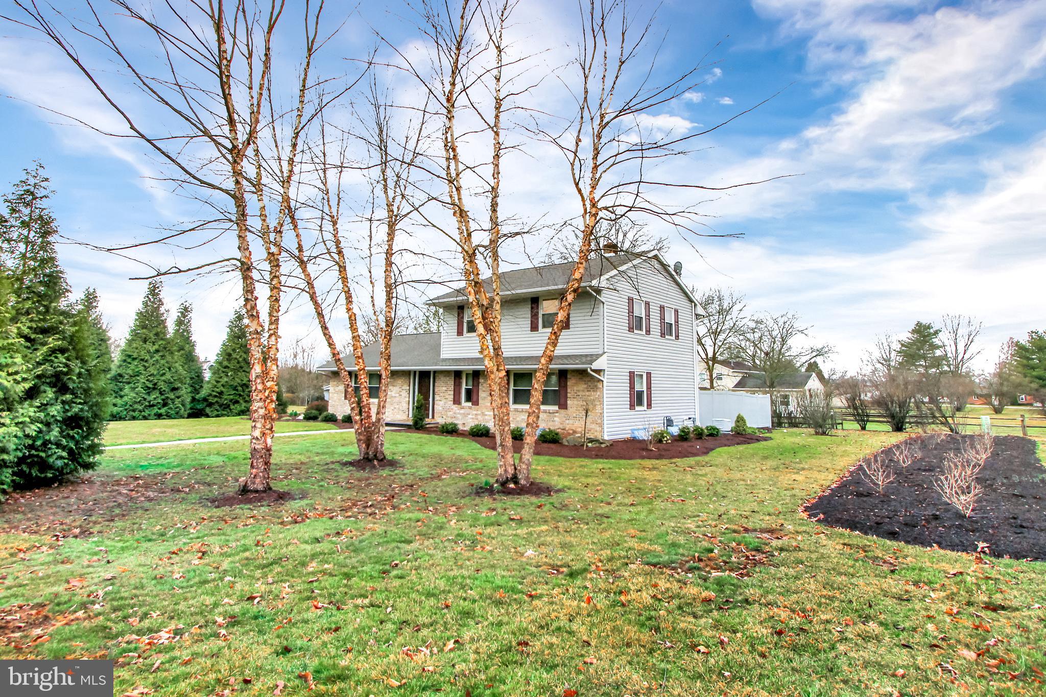 TWIN OAKS - Residential